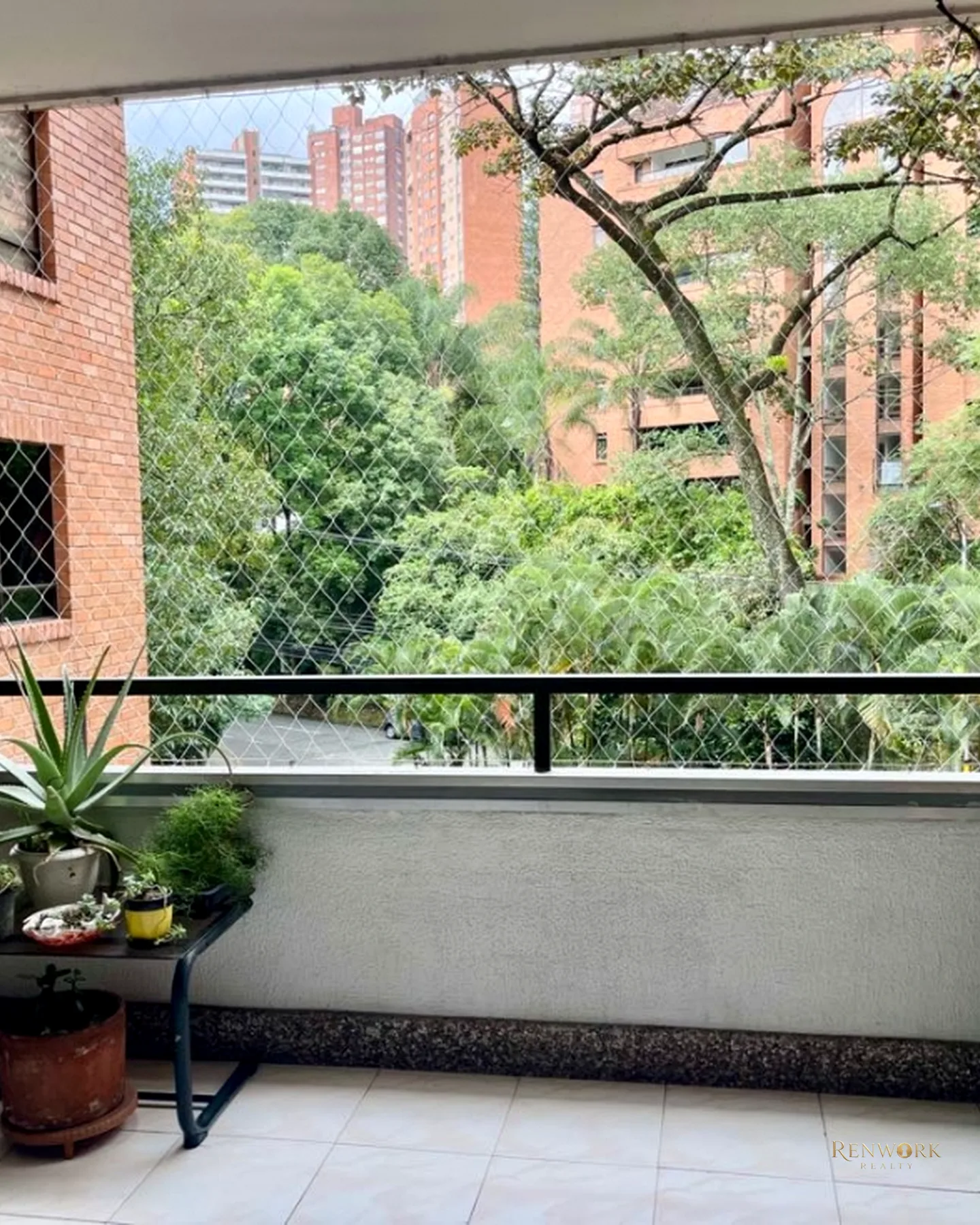 APARTAMENTO EN VENTA TRV.INFERIOR/LOMA DEL TESORO, EL POBLADO · foto 9