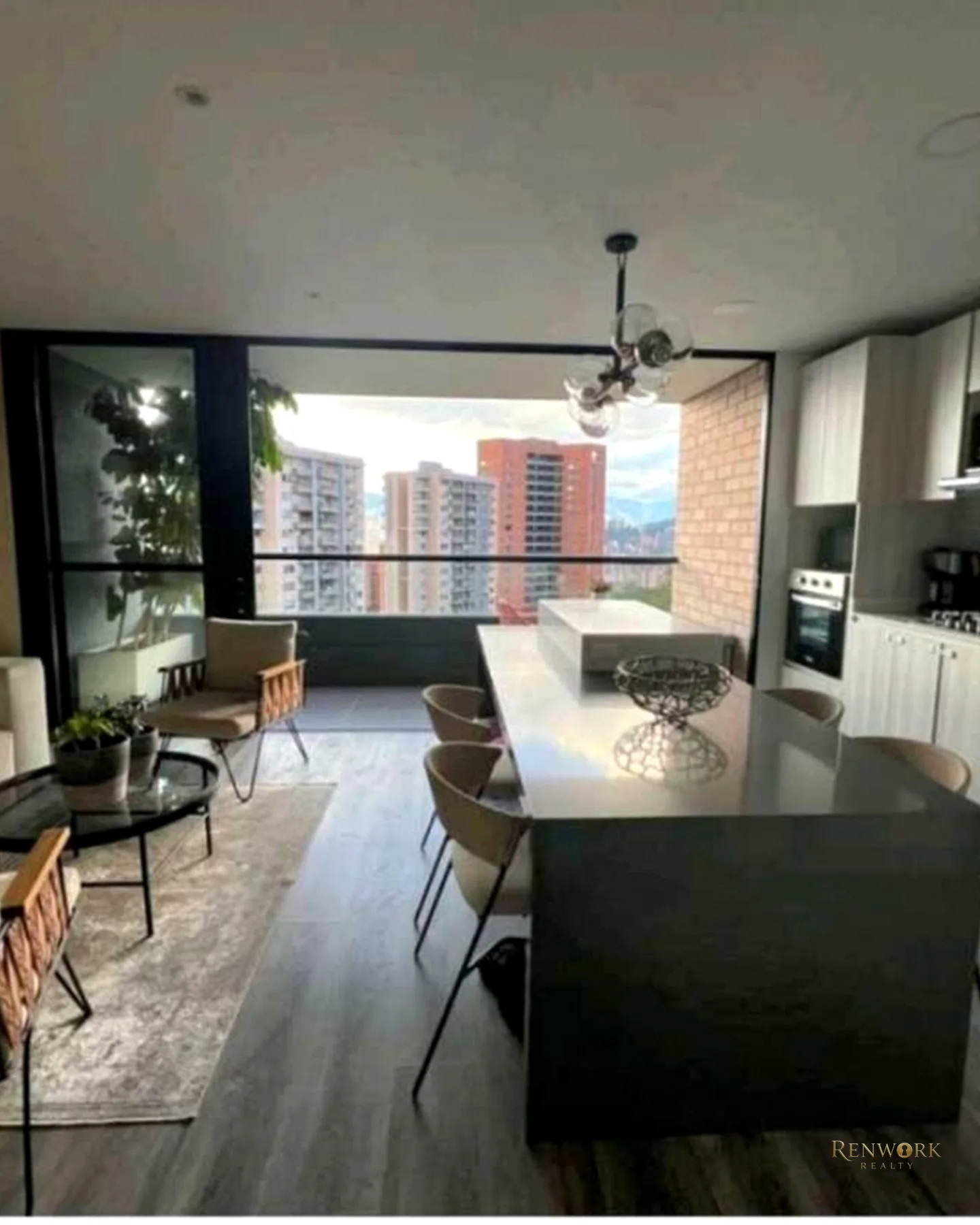 APARTAMENTO EN VENTA VIA LINARES POBLADO · foto 3