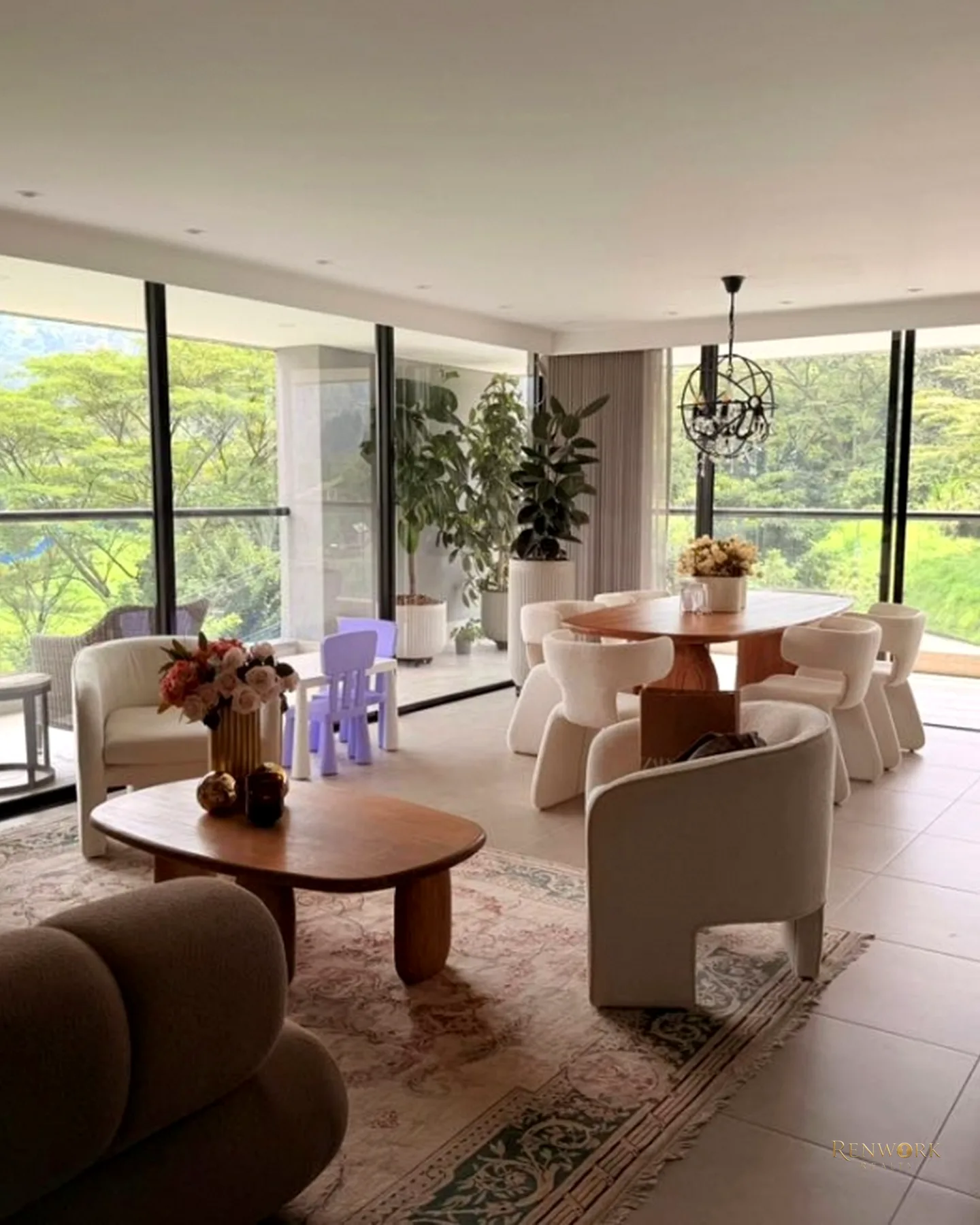 APARTAMENTO ENVIGADO/LAS BRUJAS/ 188MT2-3ALCOBAS-ESTUDIO-AMPLIO BALCÓN · foto 3