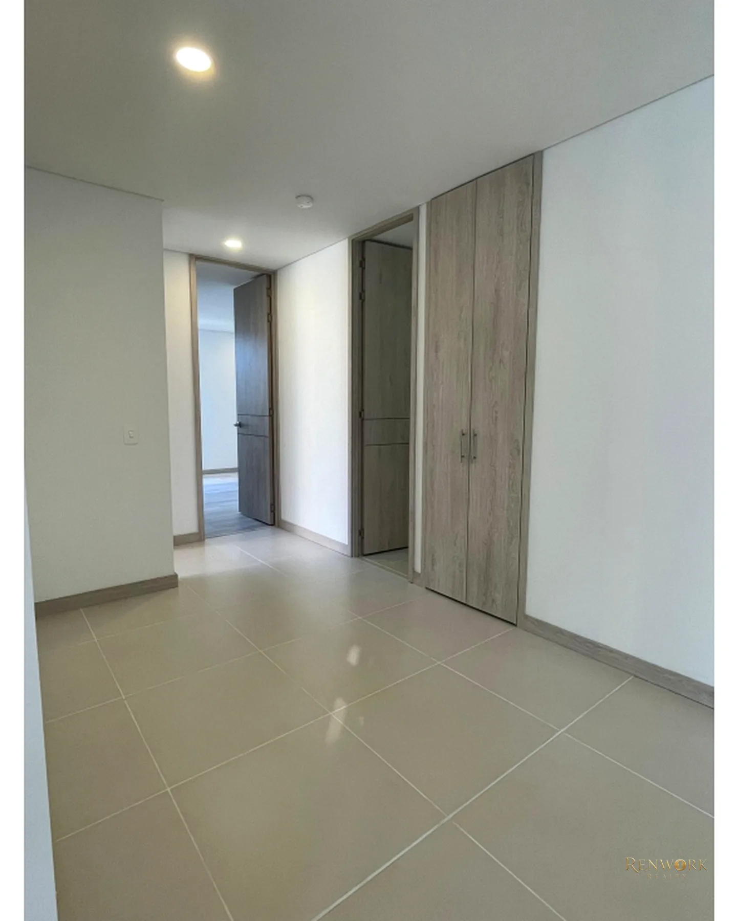 APARTAMENTO ENVIGADO NUEVO SECTOR LOMA LOS MESA TERRAZA · foto 11