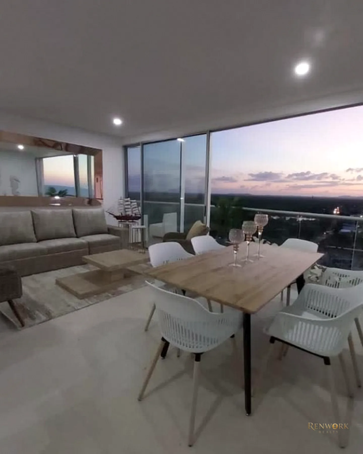 APARTAMENTO FRENTE AL MAR TERCERA ENSENADA COVEÑAS SUCRE💰$980M 🌊🏝️ · foto 2