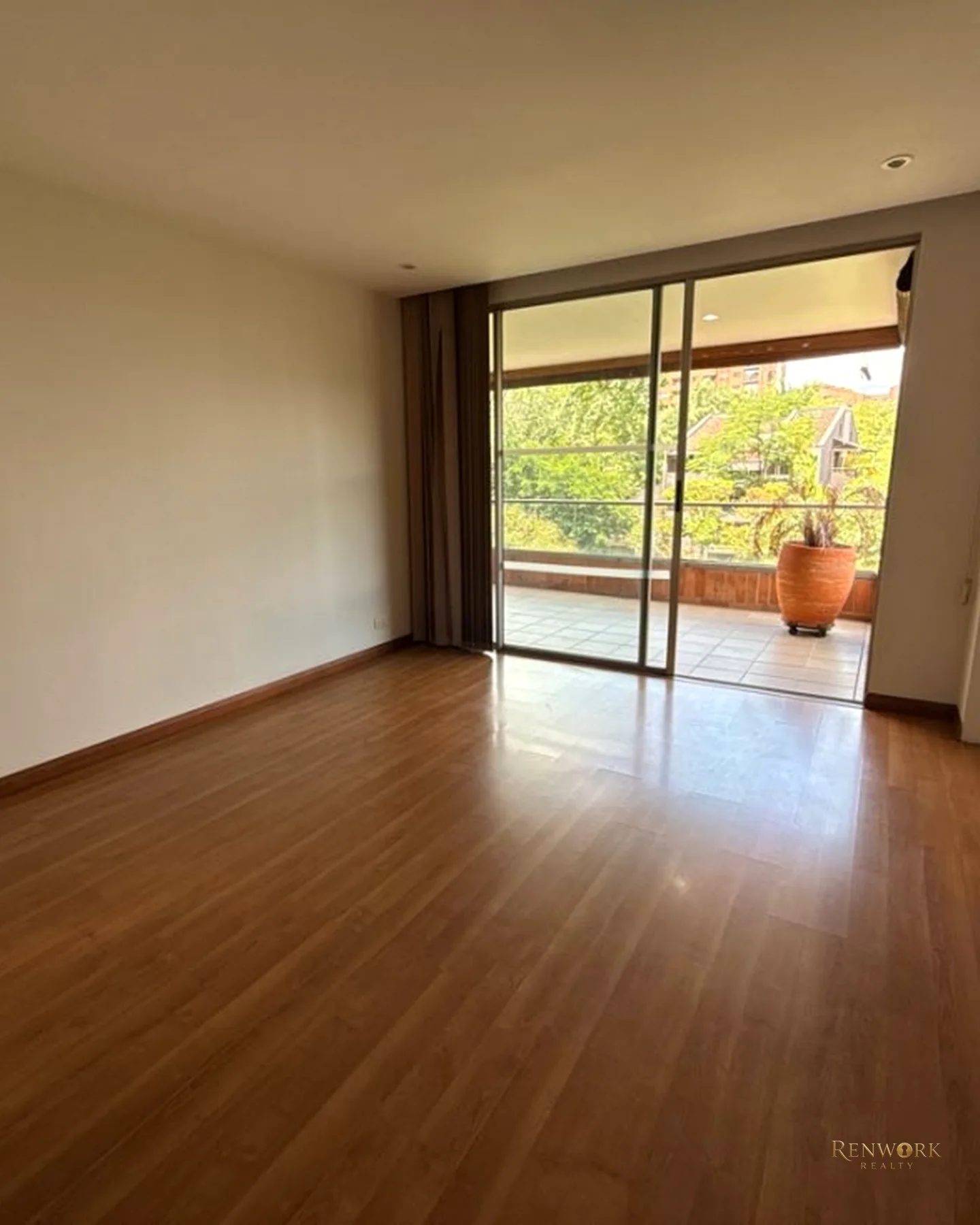 APARTAMENTO LA TOMATERA | 179 M² | GRAN BALCÓN TIPO TERRAZA · foto 7