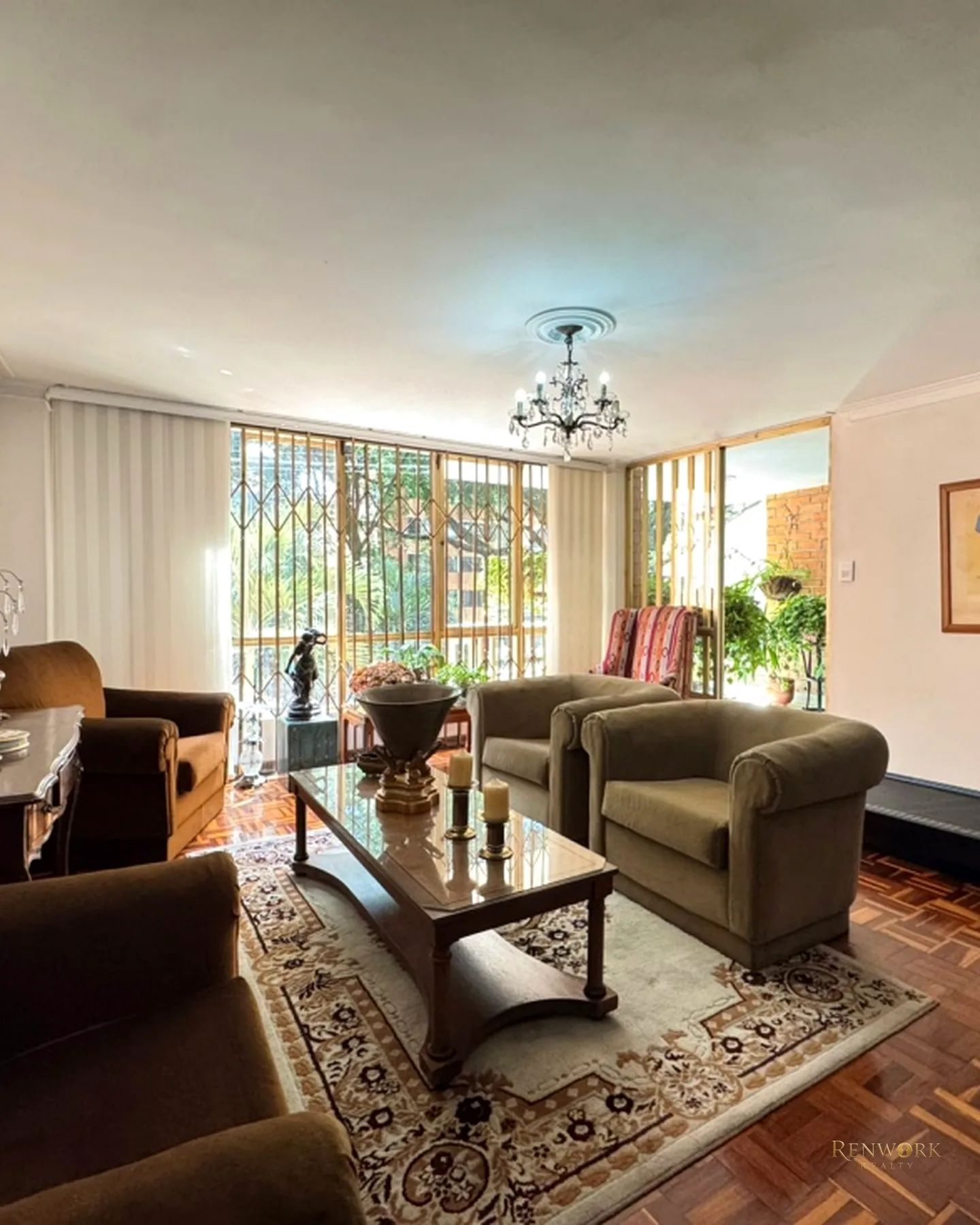 APARTAMENTO LAURELES, AV JARDIN · foto 1