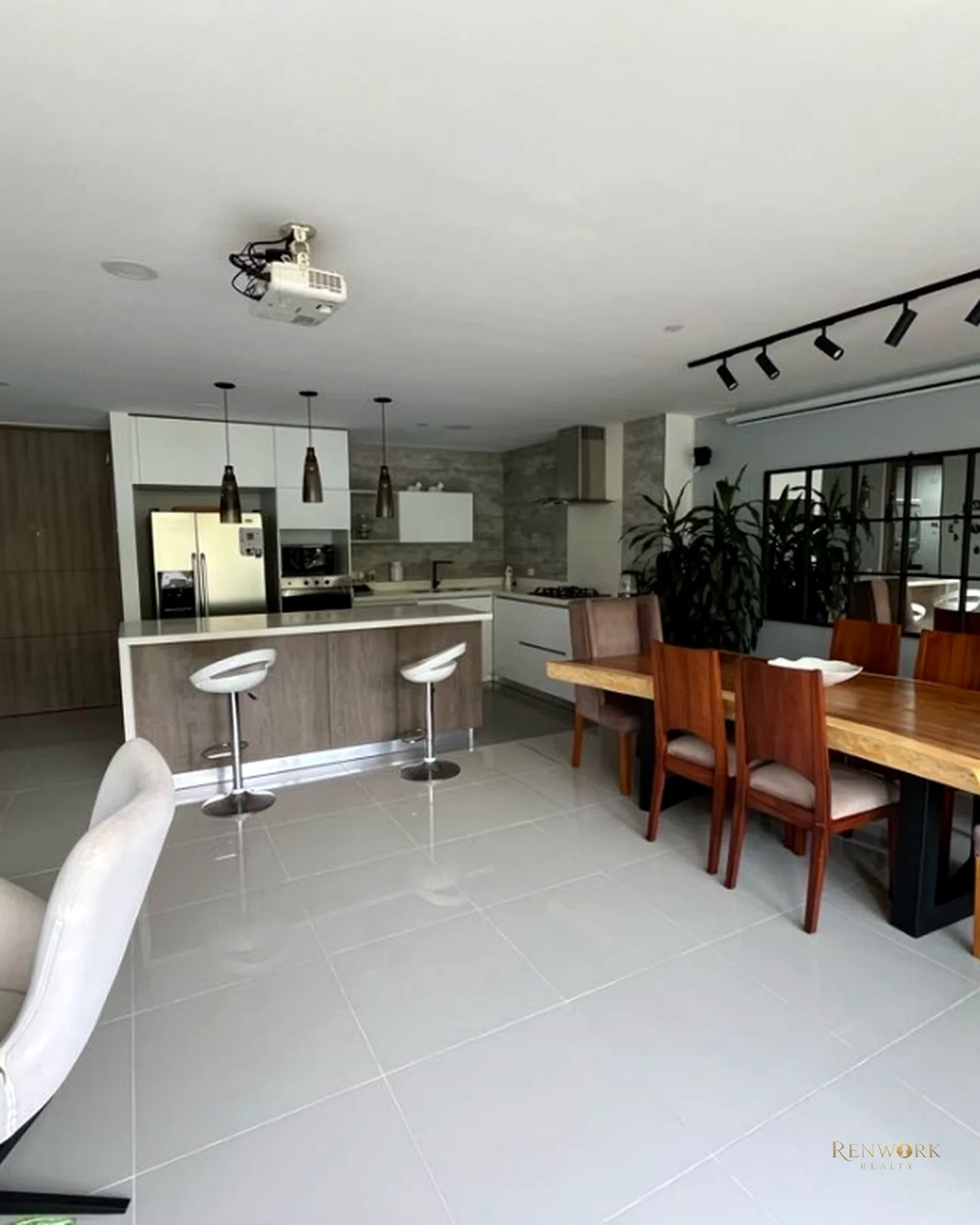 APARTAMENTO LOMA DE BRUJAS 148MT2/ 3 ALCOBAS CON BAÑO +SERVICIO/ VISTA · foto 5