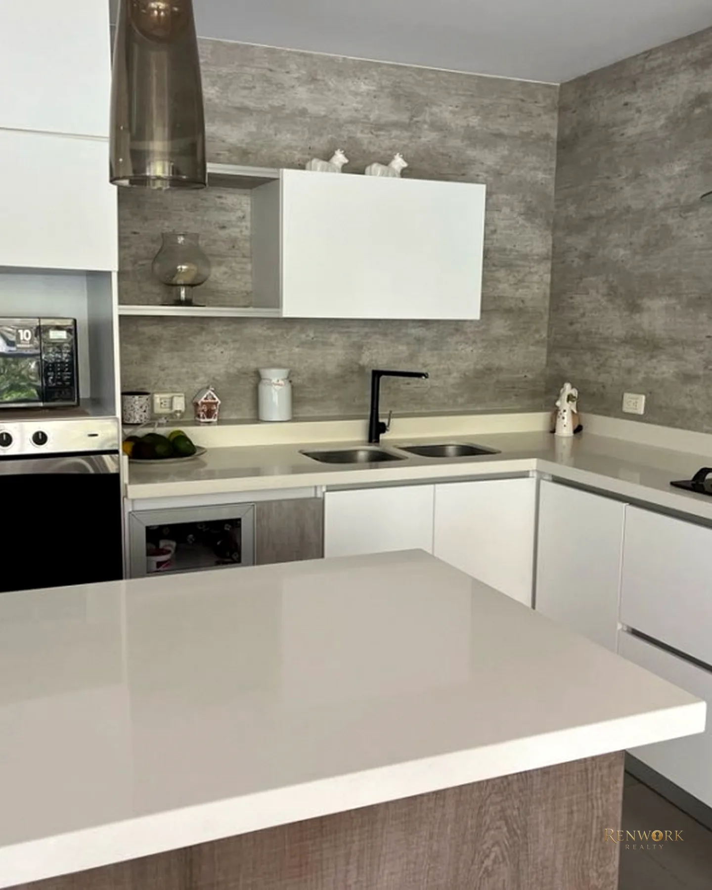APARTAMENTO LOMA DE BRUJAS 148MT2/ 3 ALCOBAS CON BAÑO +SERVICIO/ VISTA · foto 4