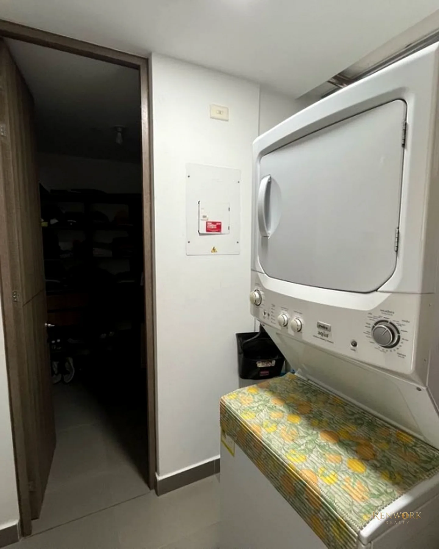APARTAMENTO LOMA DE BRUJAS 148MT2/ 3 ALCOBAS CON BAÑO +SERVICIO/ VISTA · foto 7