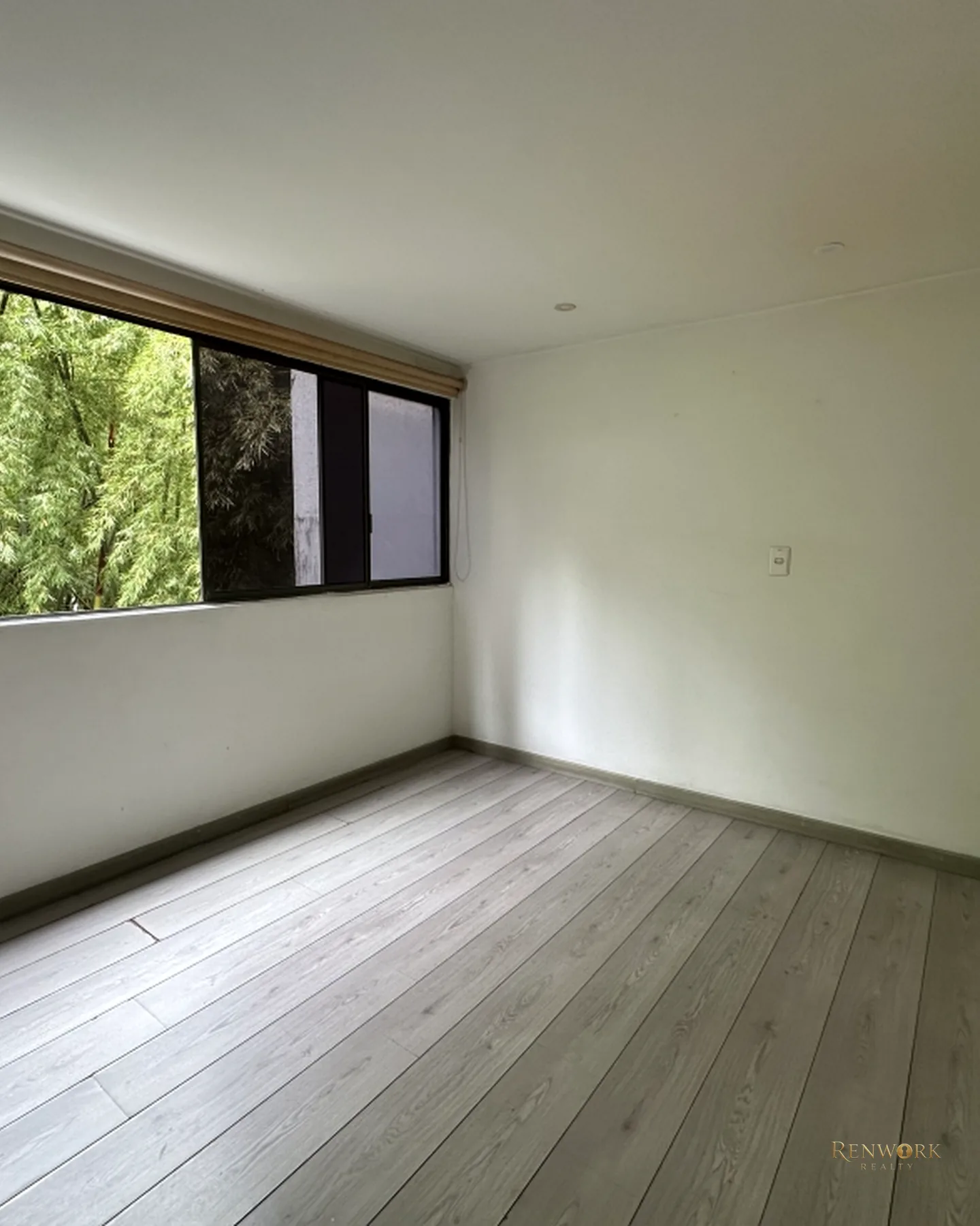 APARTAMENTO LOMA DEL TESORO CON POTENCIAL DE REFORMA, UNIDAD COMPLETA · foto 10