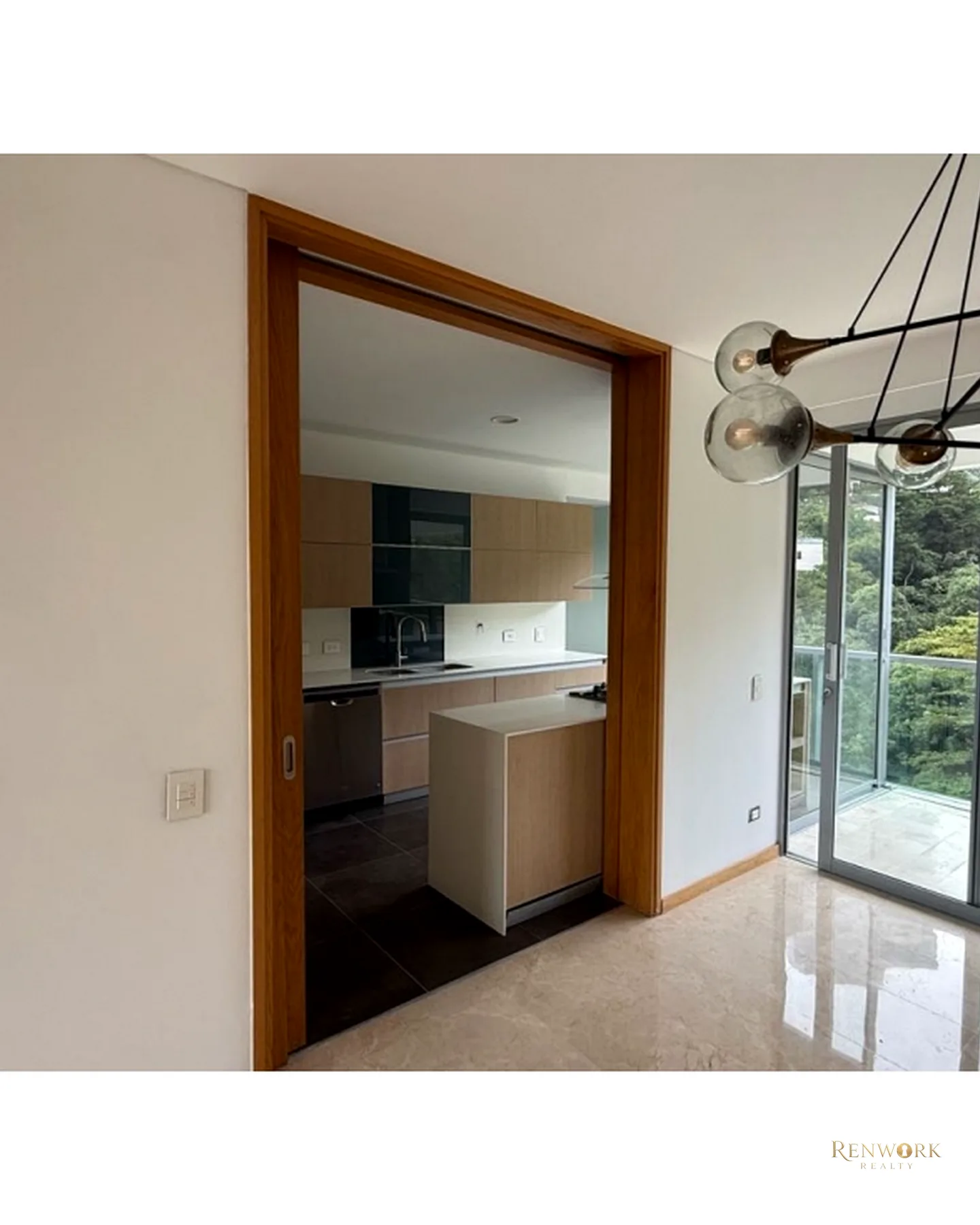 APARTAMENTO LOS BALSOS | 245 M² | GRAN BALCÓN TIPO TERRAZA · foto 2