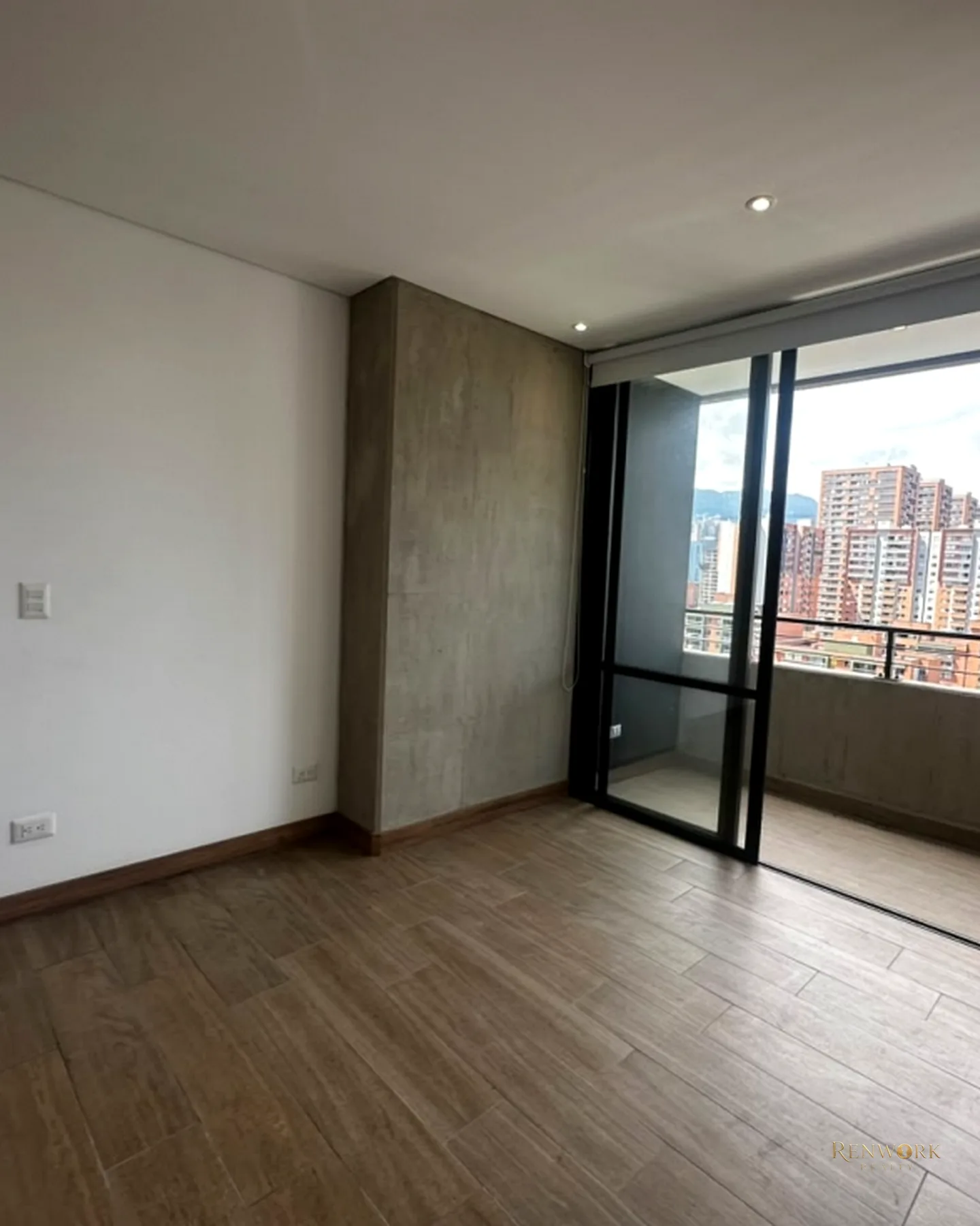 APARTAMENTO MEDELLIN PISO ALTO SIN PONIENTE SECTOR CIUDAD DEL RIO · foto 9