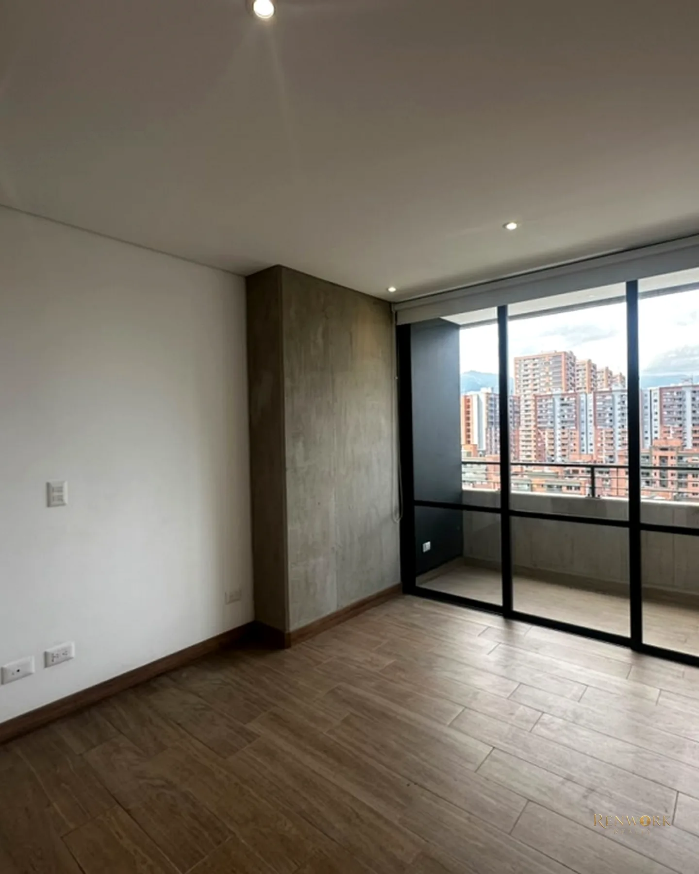 APARTAMENTO MEDELLIN PISO ALTO SIN PONIENTE SECTOR CIUDAD DEL RIO · foto 10
