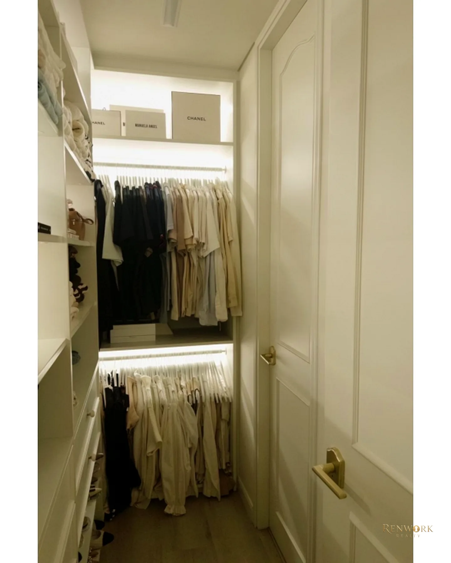 APARTAMENTO MEDELLIN TOTALMENTE REMODELADO POBLADO CIUDAD DEL RIO · foto 6
