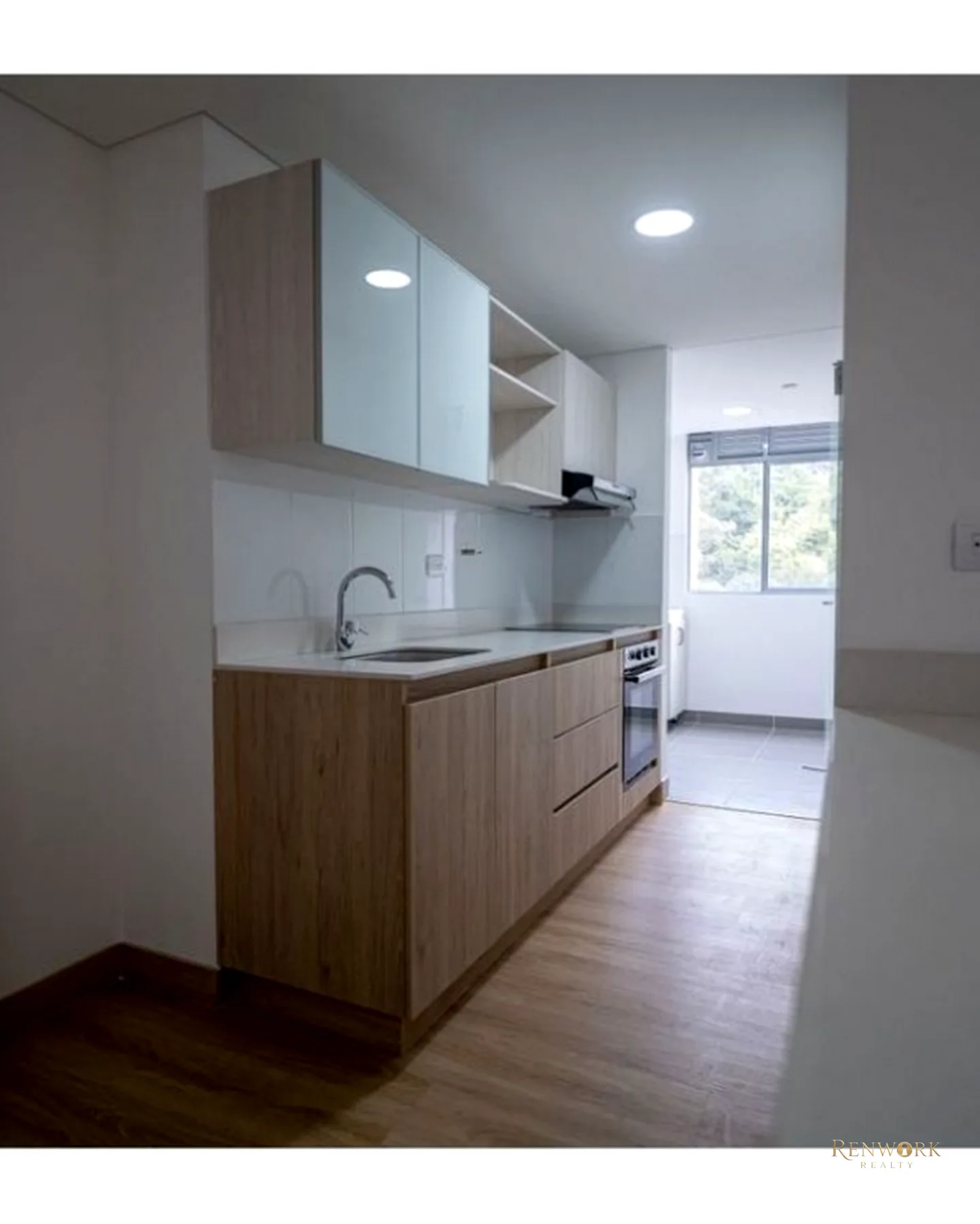 APARTAMENTO NUEVO EN ENVIGADO · foto 3