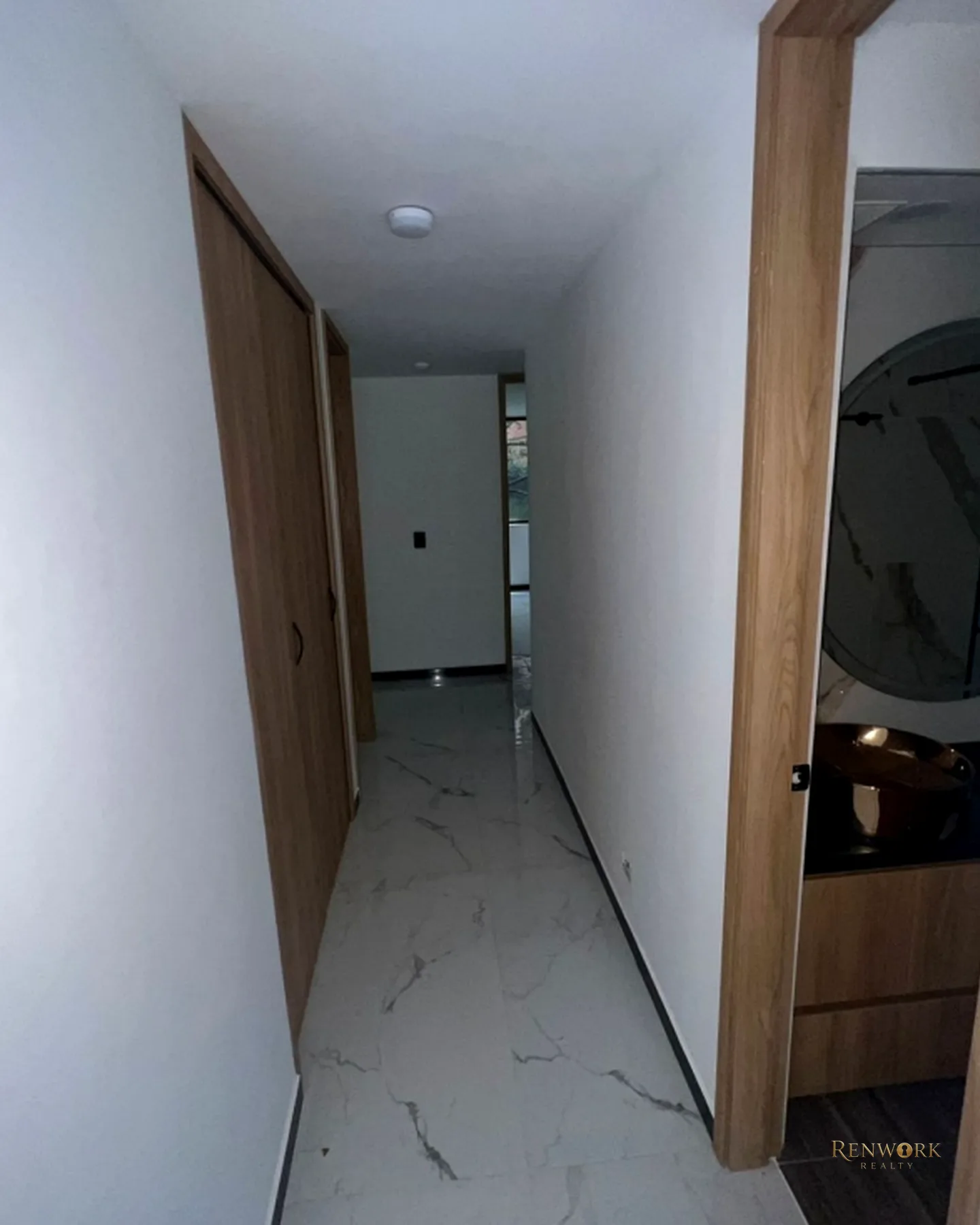 APARTAMENTO PARA ARRIENDO Y VENTA EN EL POBLADO · foto 11