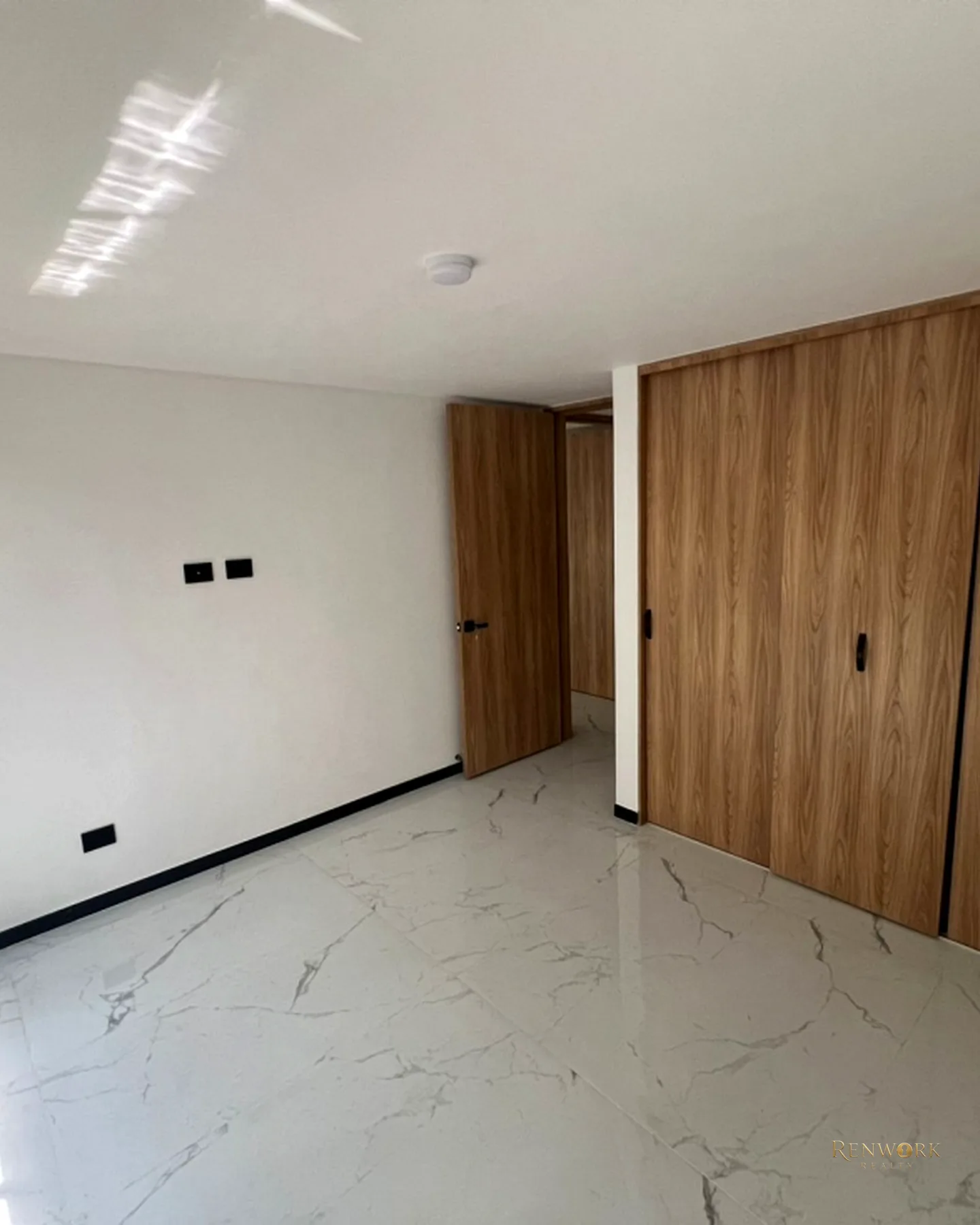 APARTAMENTO PARA ARRIENDO Y VENTA EN EL POBLADO · foto 16