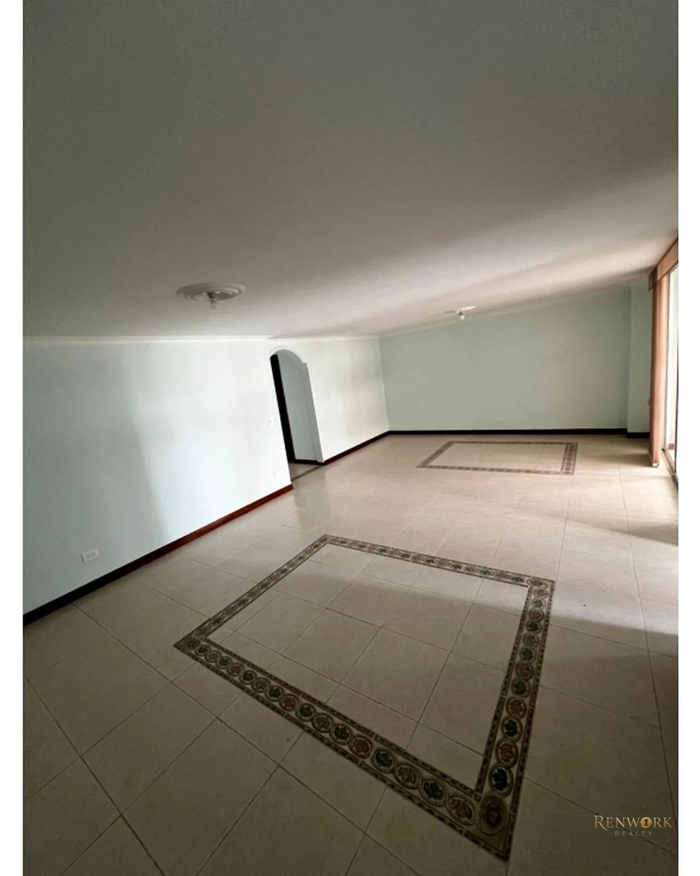 APARTAMENTO PARA EL VENTA EN LAURELES · foto 2