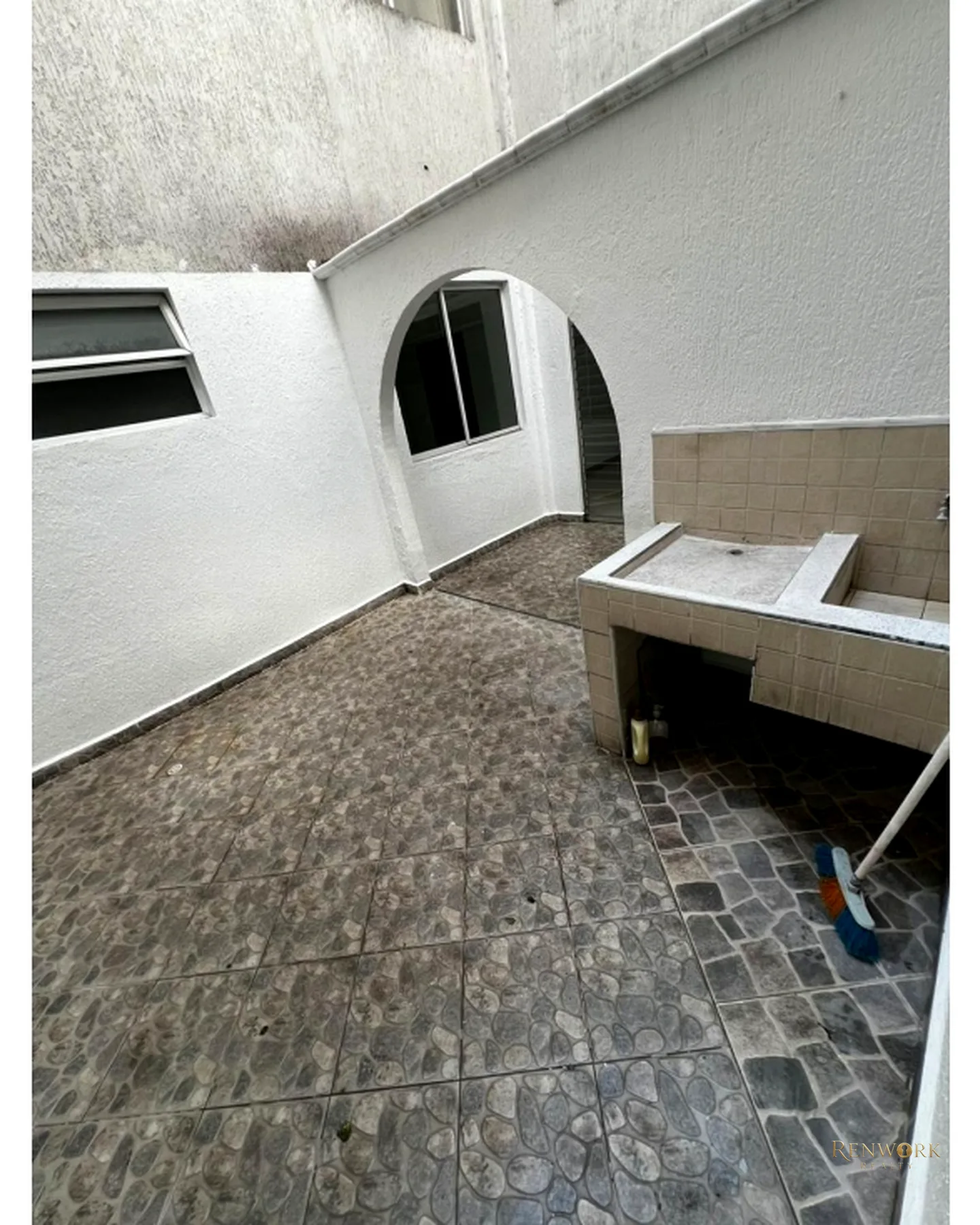 APARTAMENTO PARA EL VENTA EN LAURELES · foto 7