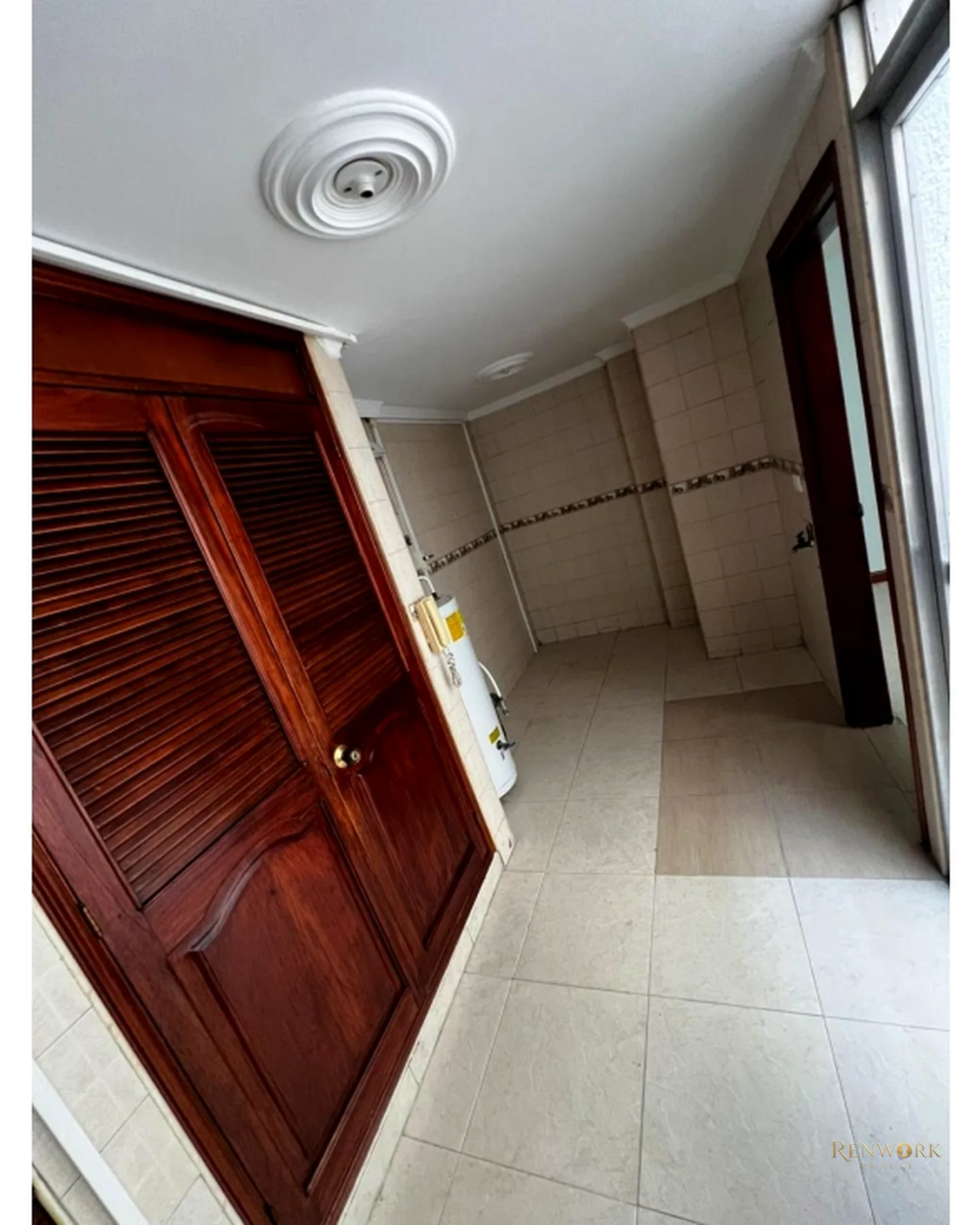 APARTAMENTO PARA EL VENTA EN LAURELES · foto 5