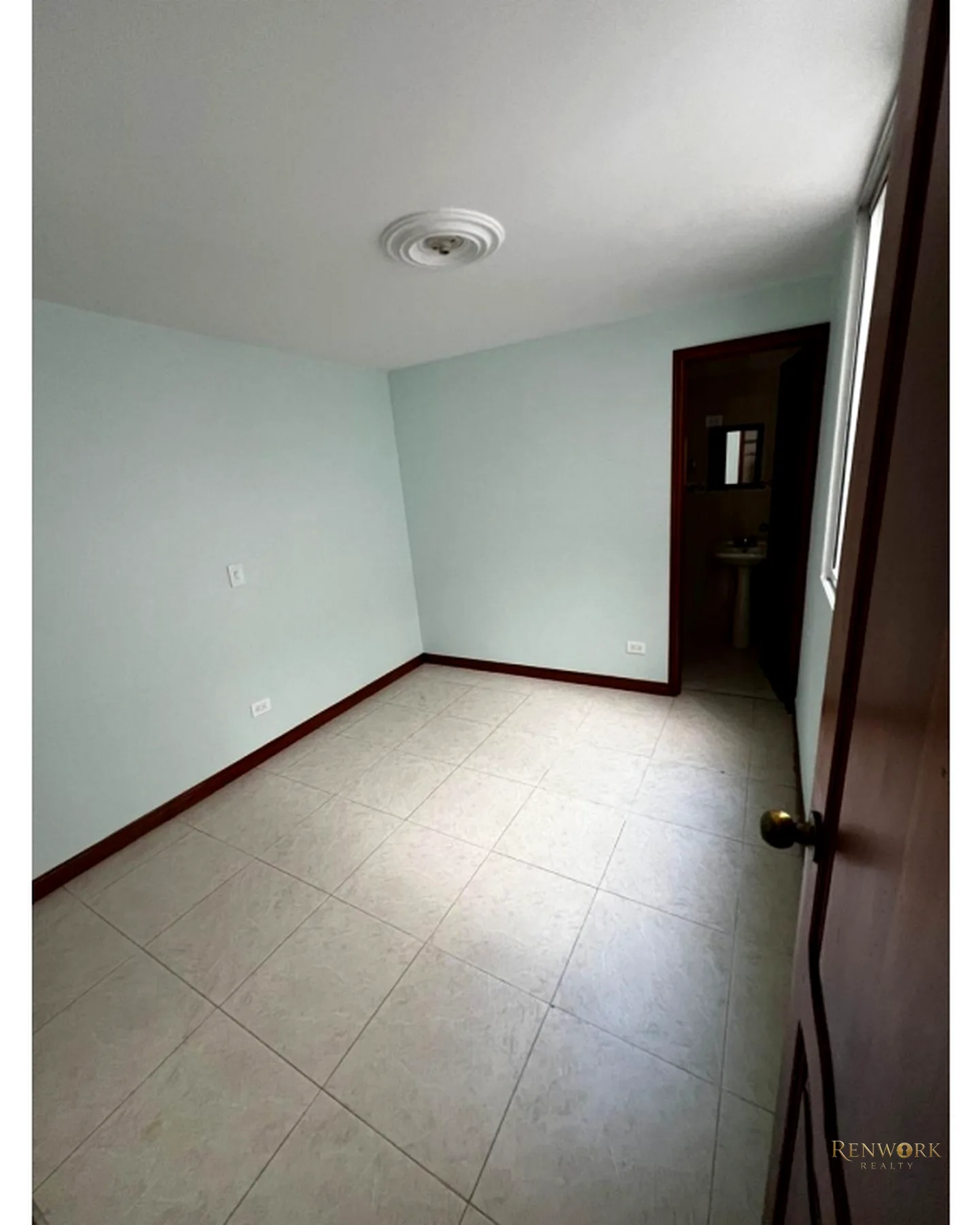 APARTAMENTO PARA EL VENTA EN LAURELES · foto 6