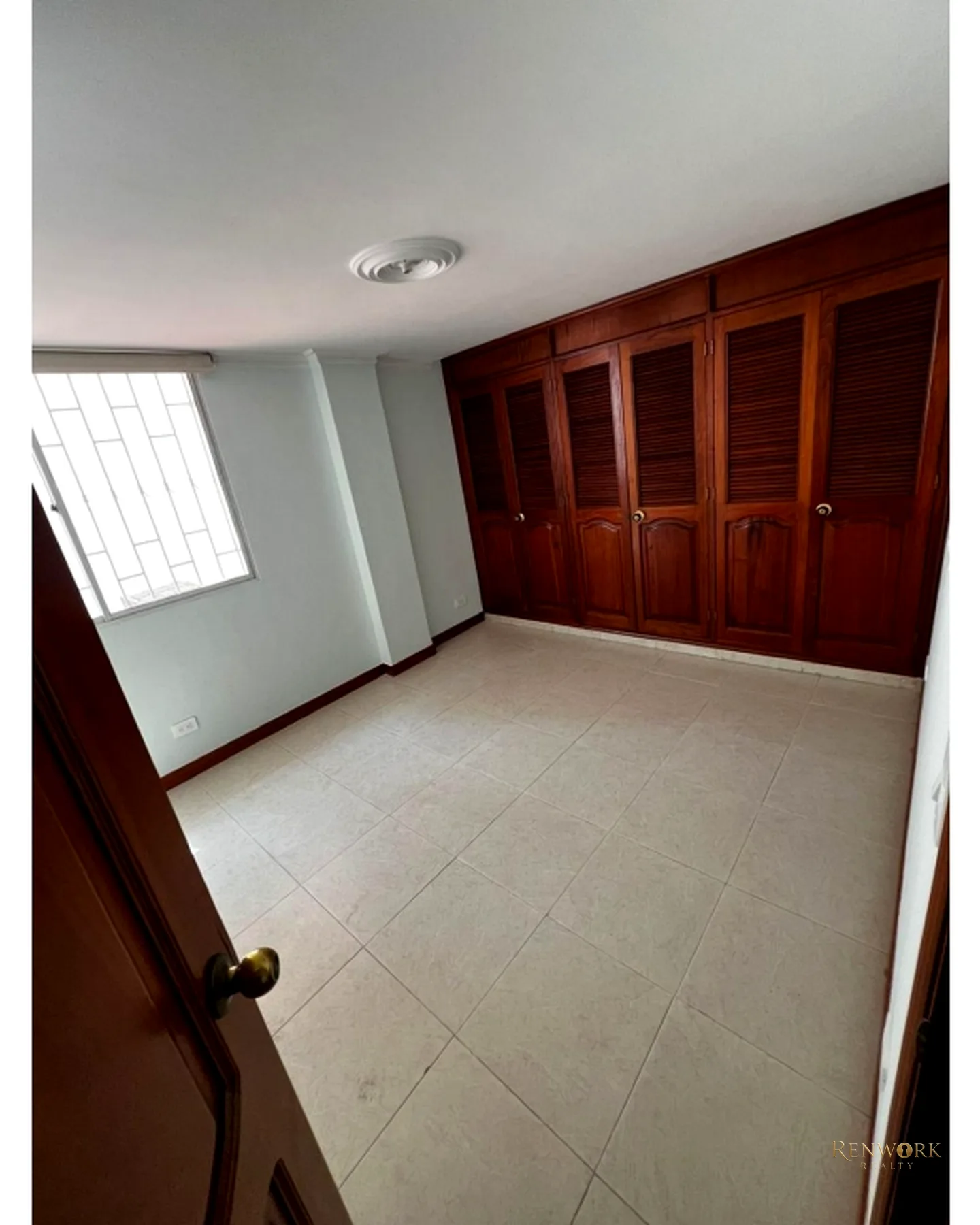 APARTAMENTO PARA EL VENTA EN LAURELES · foto 12