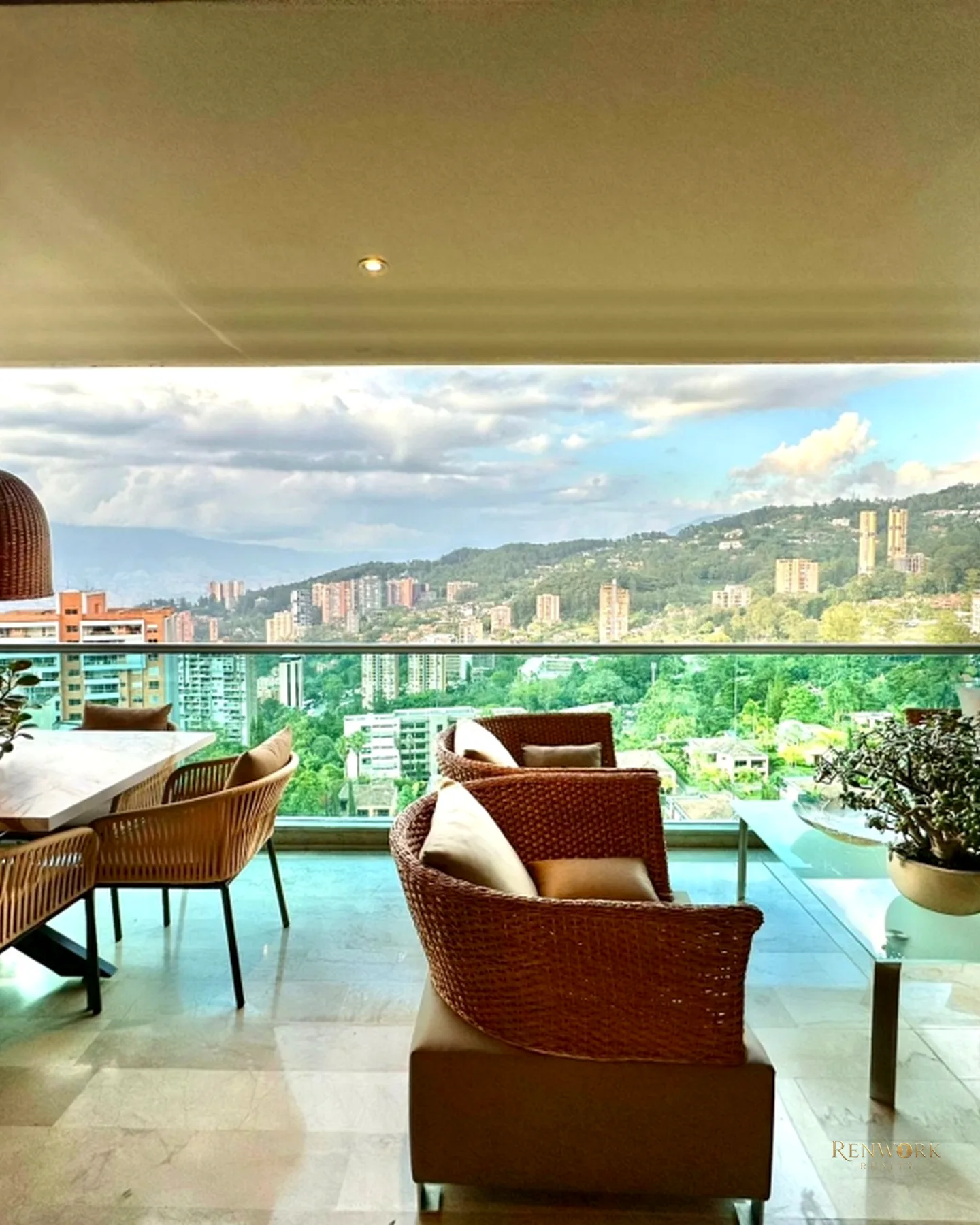 APARTAMENTO PARA LA RENTA Y VENTA AMOBLADA EN LA CALERA · foto 19