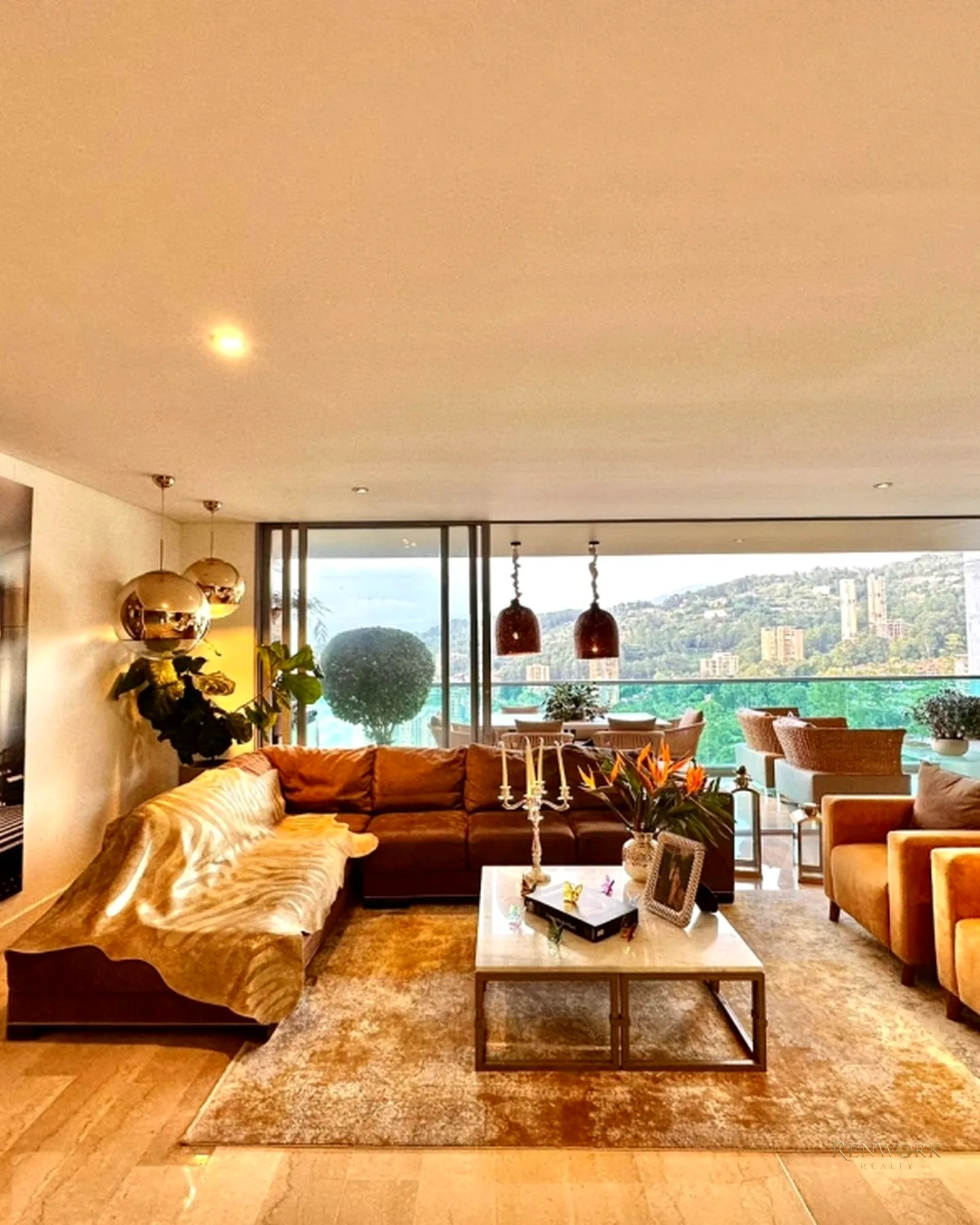 APARTAMENTO PARA LA RENTA Y VENTA AMOBLADA EN LA CALERA · foto 2
