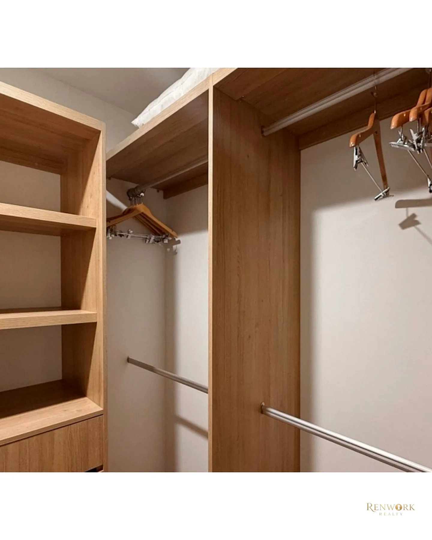 APARTAMENTO PARA LA VENTA EN EL POBLADO, CERCA AL TESORO PISO 19 · foto 17
