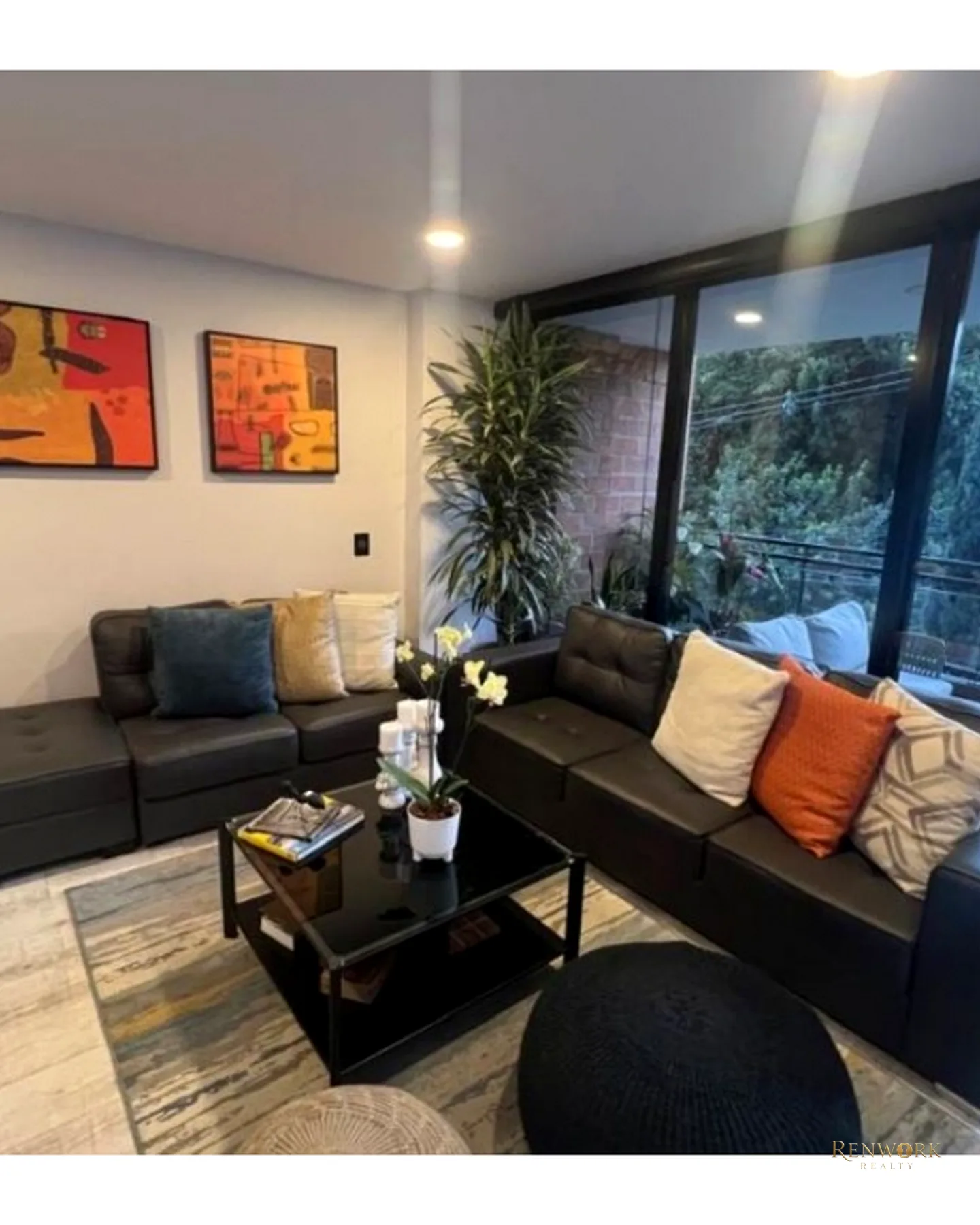 APARTAMENTO PARA LA VENTA EN EL POBLADO · foto 3