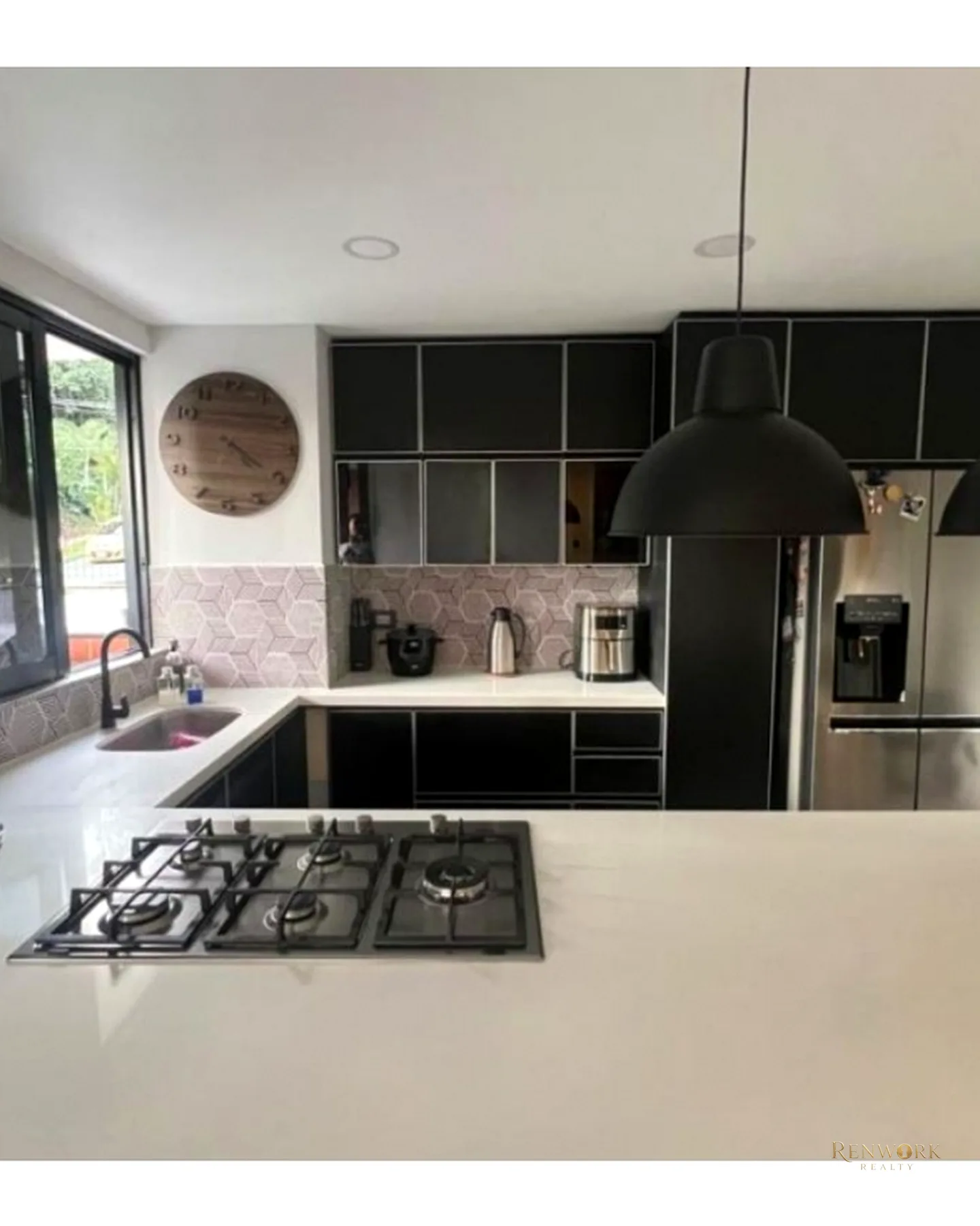 APARTAMENTO PARA LA VENTA EN EL POBLADO · foto 7