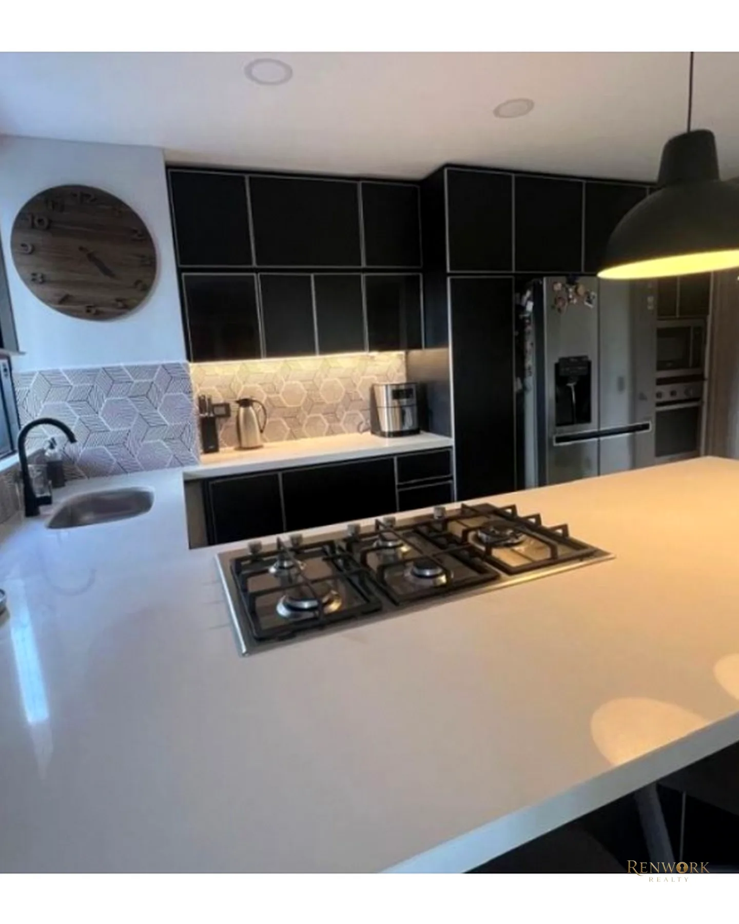 APARTAMENTO PARA LA VENTA EN EL POBLADO · foto 8