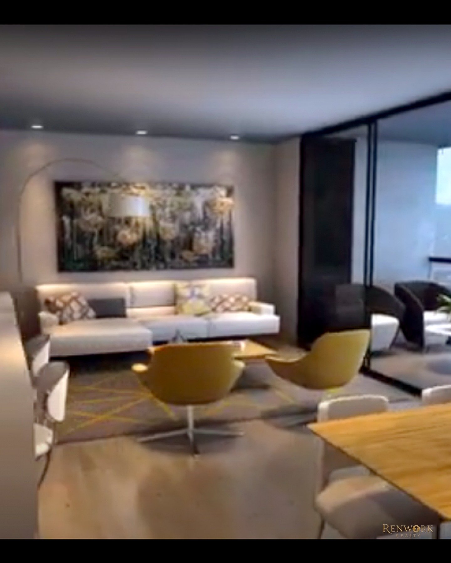 APARTAMENTO PARA LA VENTA EN EL POBLADO · foto 2