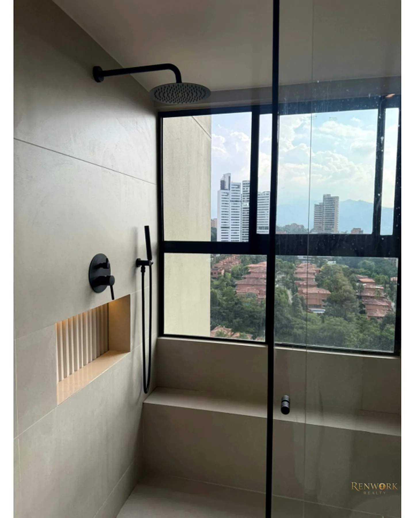🔴APARTAMENTO PARA LA VENTA EN EL POBLADO, LOS BALSOS · foto 9