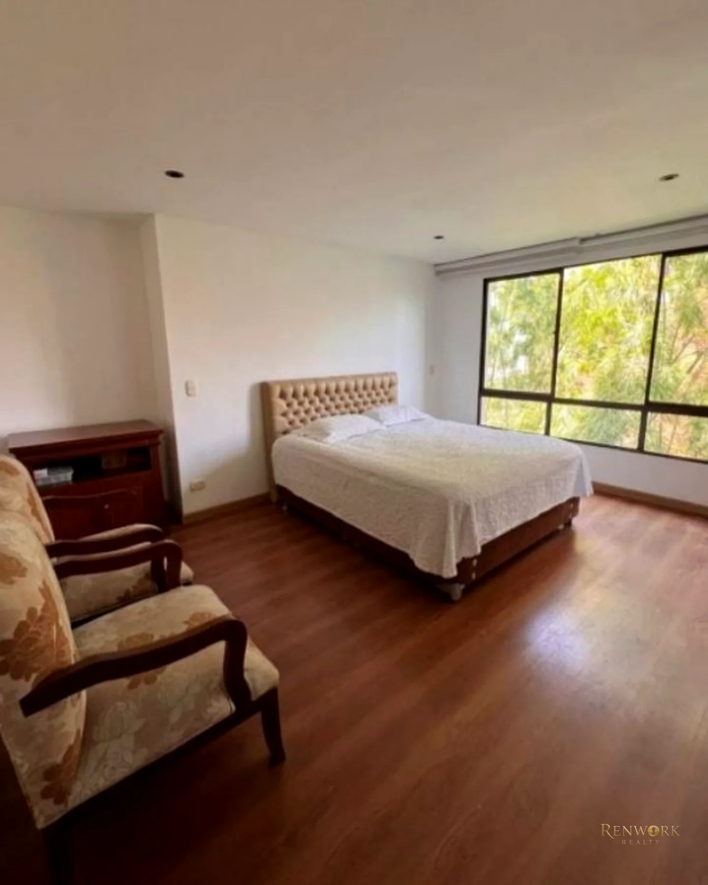APARTAMENTO PARA LA VENTA EN EL POBLADO LOS BALSOS · foto 10