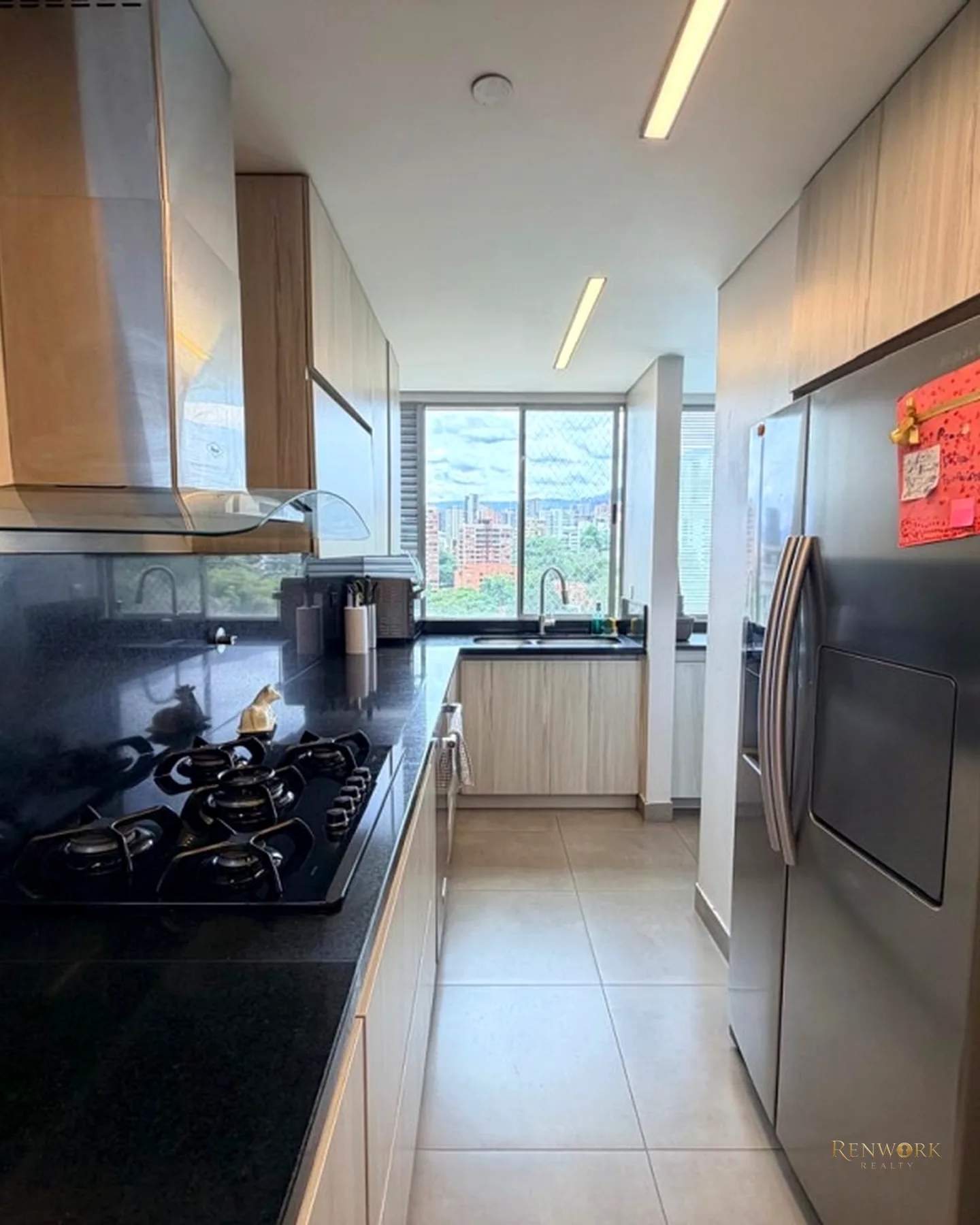 APARTAMENTO PARA LA VENTA EN EL SECTOR DE BENEDICTINOS, ENVIGADO · foto 4