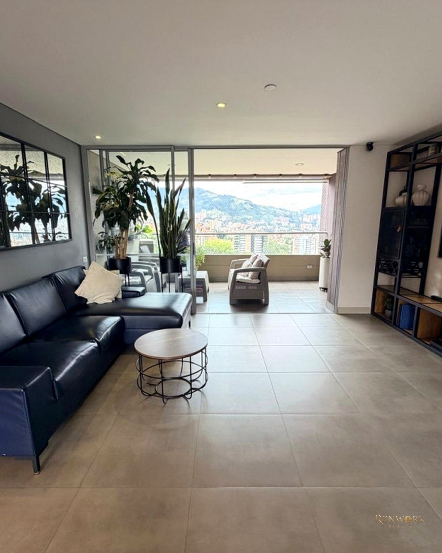 Vista de APARTAMENTO PARA LA VENTA EN EL SECTOR DE BENEDICTINOS, ENVIGADO