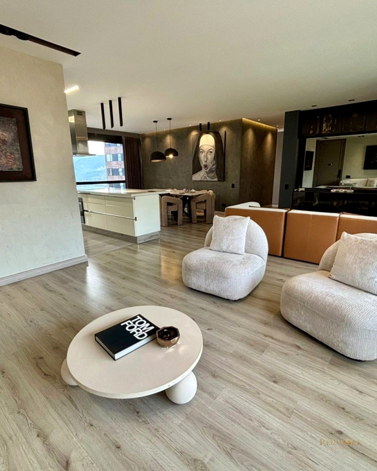 APARTAMENTO PARA LA VENTA EN EL SECTOR DRIVE INN CAMPESTE, POBLADO · foto 3
