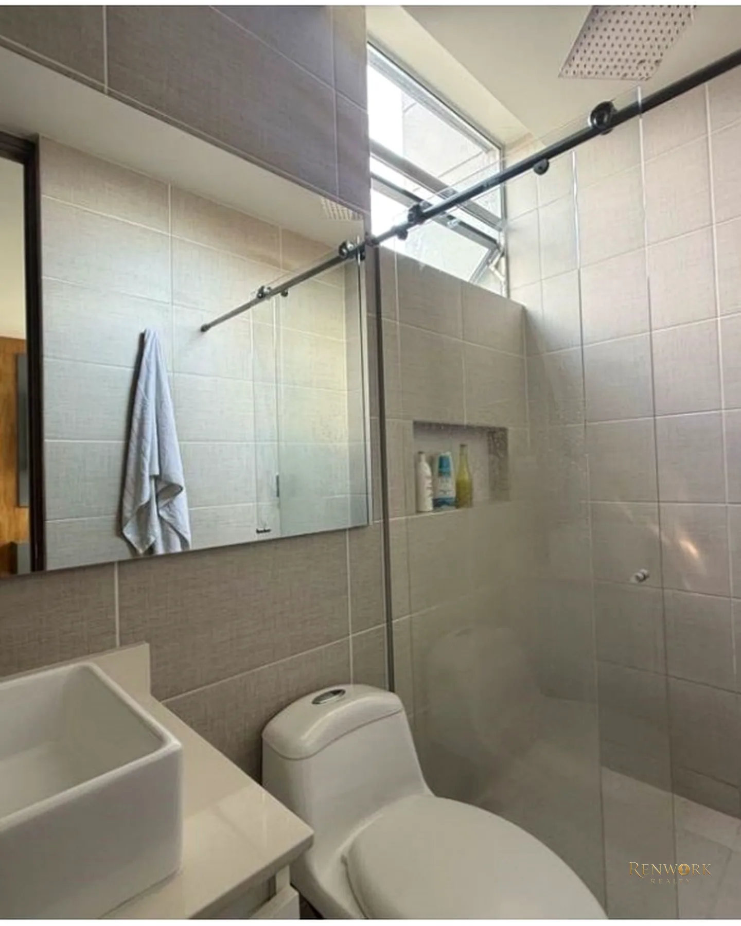 APARTAMENTO PARA LA VENTA EN ENVIGADO BENEDICTINOS · foto 19