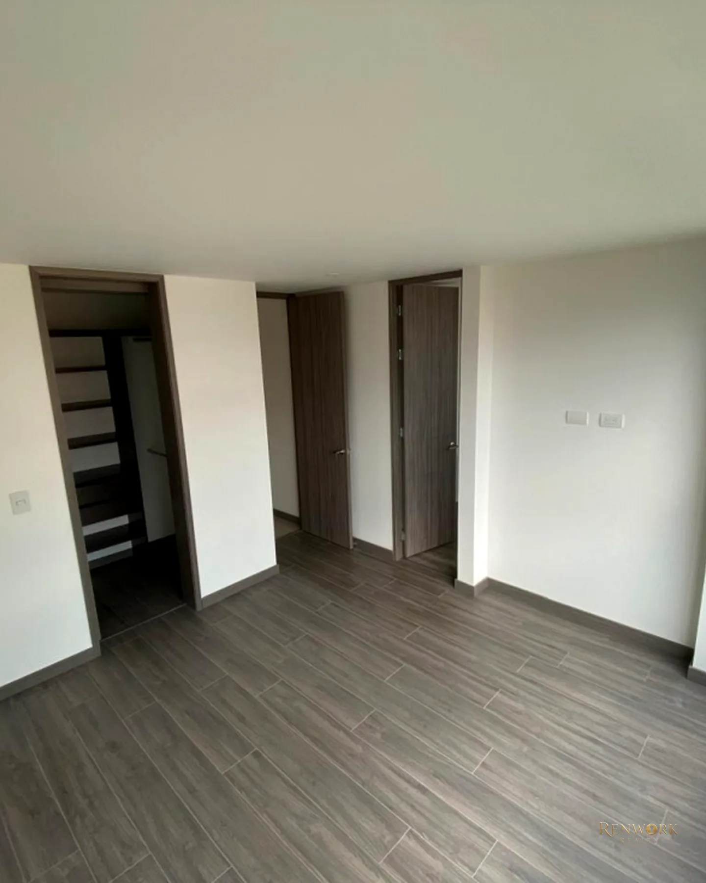 APARTAMENTO PARA LA VENTA EN ENVIGADO · foto 11