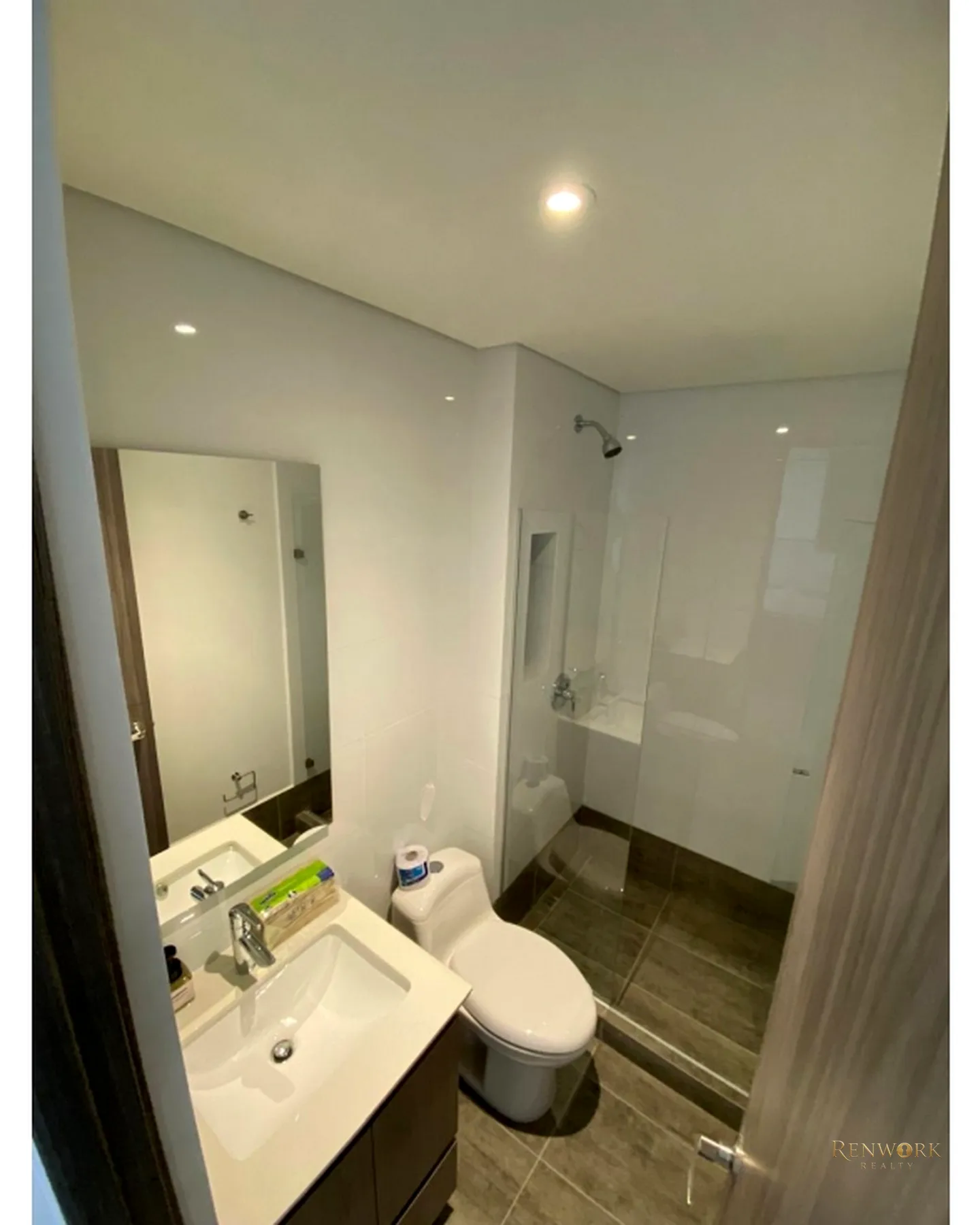 APARTAMENTO PARA LA VENTA EN ENVIGADO · foto 12