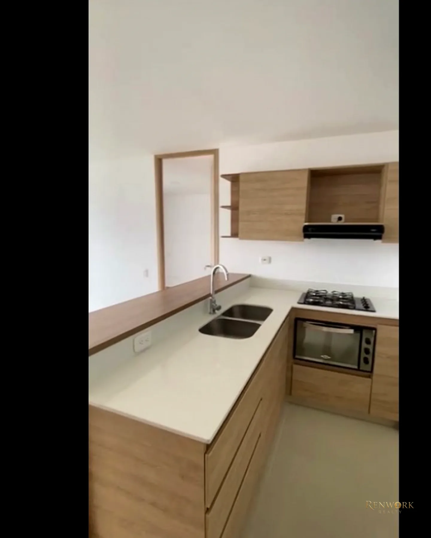 APARTAMENTO PARA LA VENTA EN ENVIGADO EL DORADO · foto 1