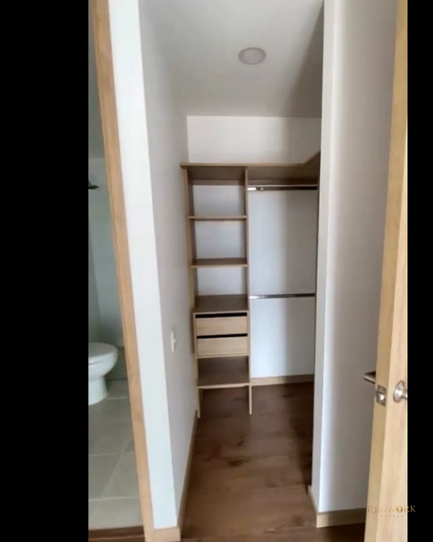 APARTAMENTO PARA LA VENTA EN ENVIGADO EL DORADO · foto 6