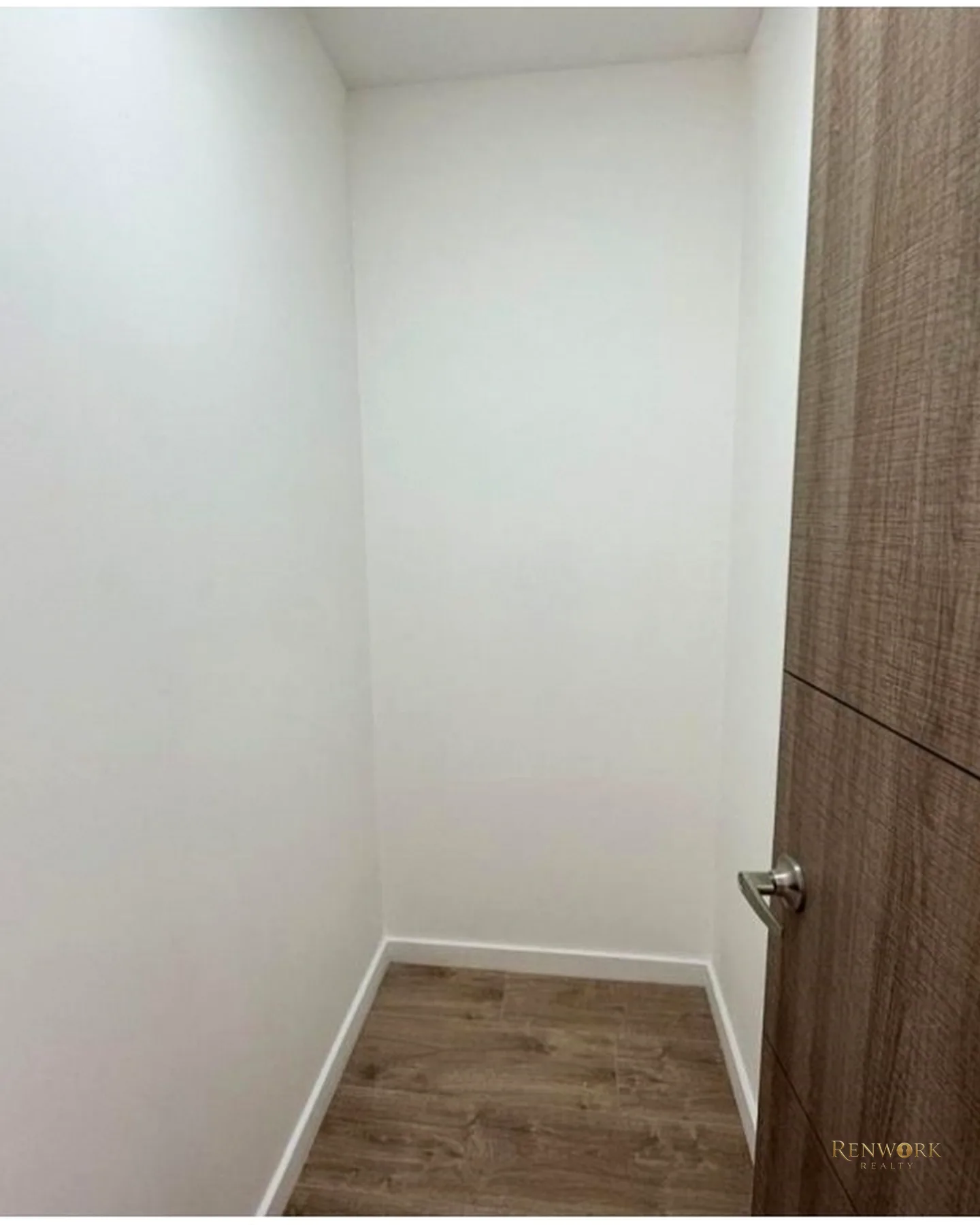 APARTAMENTO PARA LA VENTA EN ENVIGADO LOMA DE LAS BRUJAS · foto 11