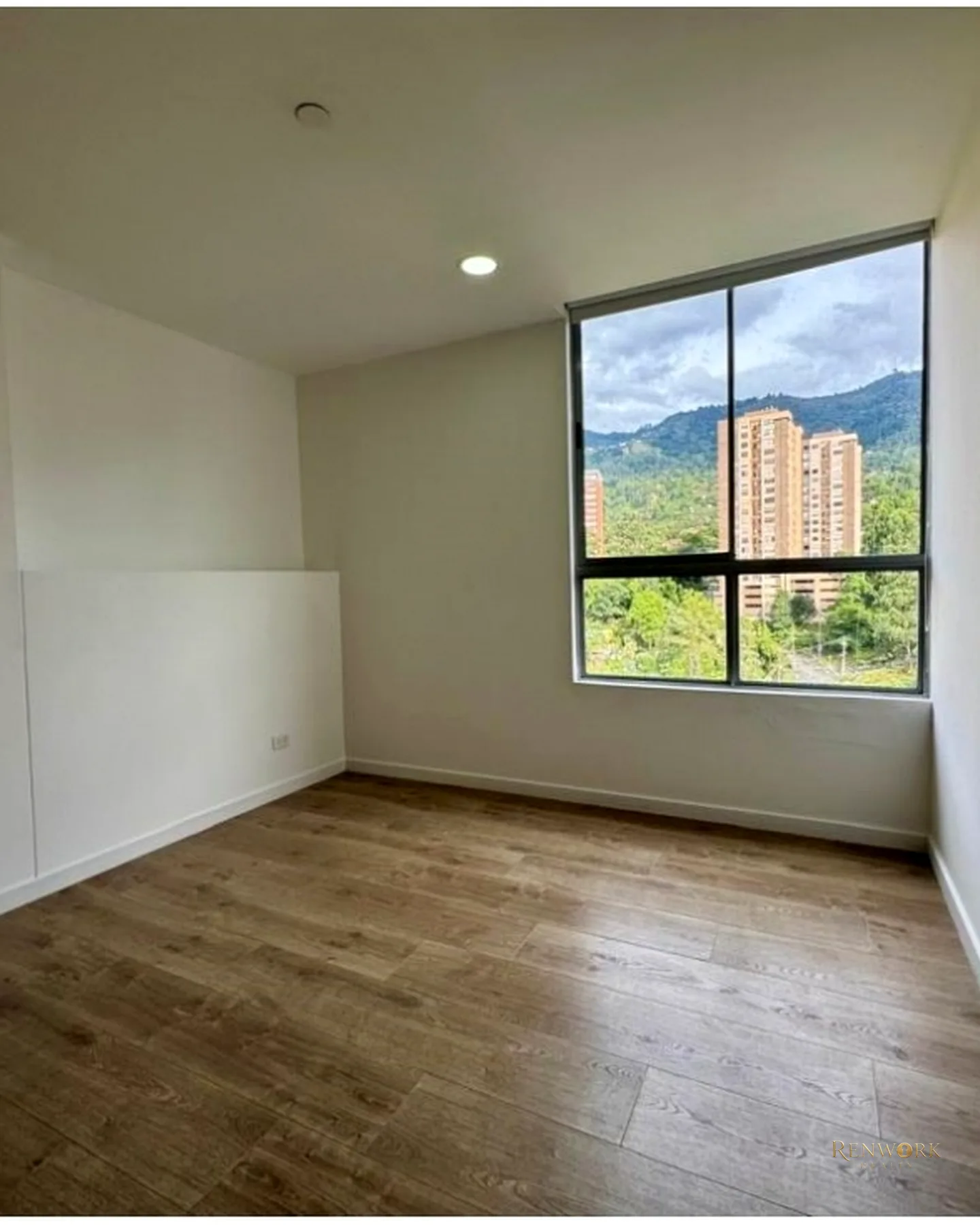 APARTAMENTO PARA LA VENTA EN ENVIGADO LOMA DE LAS BRUJAS · foto 19