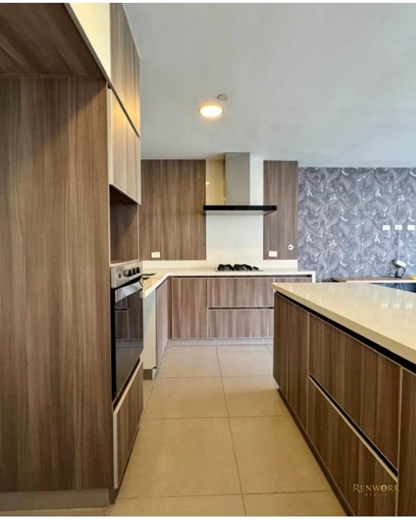 APARTAMENTO PARA LA VENTA EN ENVIGADO LOMA DE LAS BRUJAS · foto 3