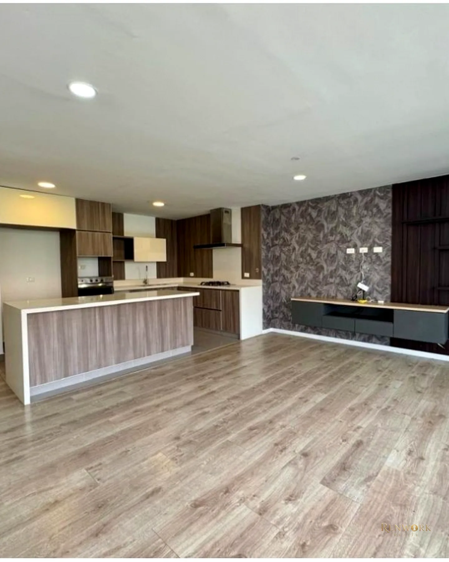 APARTAMENTO PARA LA VENTA EN ENVIGADO LOMA DE LAS BRUJAS · foto 1