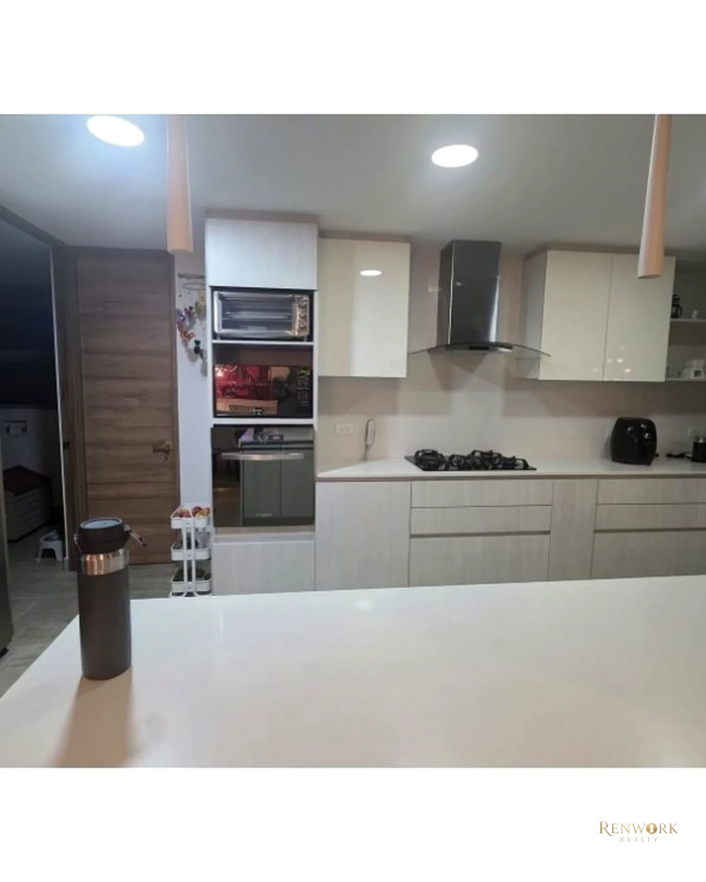 APARTAMENTO PARA LA VENTA EN ENVIGADO LOMA DE LAS BRUJAS · foto 5