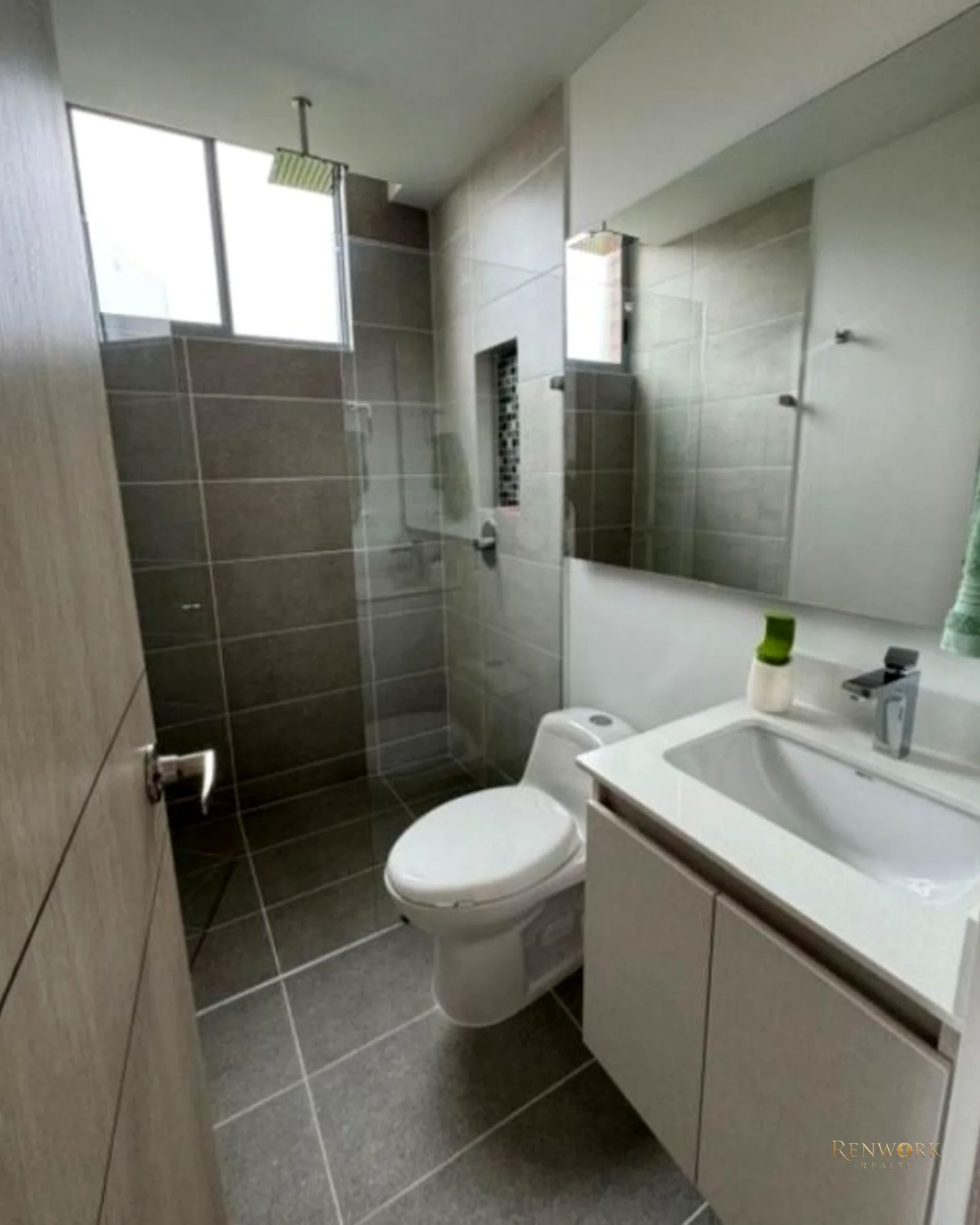 APARTAMENTO PARA LA VENTA EN ENVIGADO LOMA DE LOS MESA · foto 12