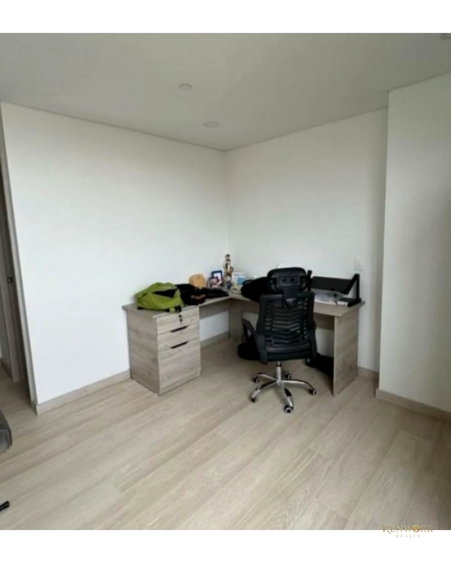 APARTAMENTO PARA LA VENTA EN ENVIGADO LOMA DE LOS MESA · foto 9