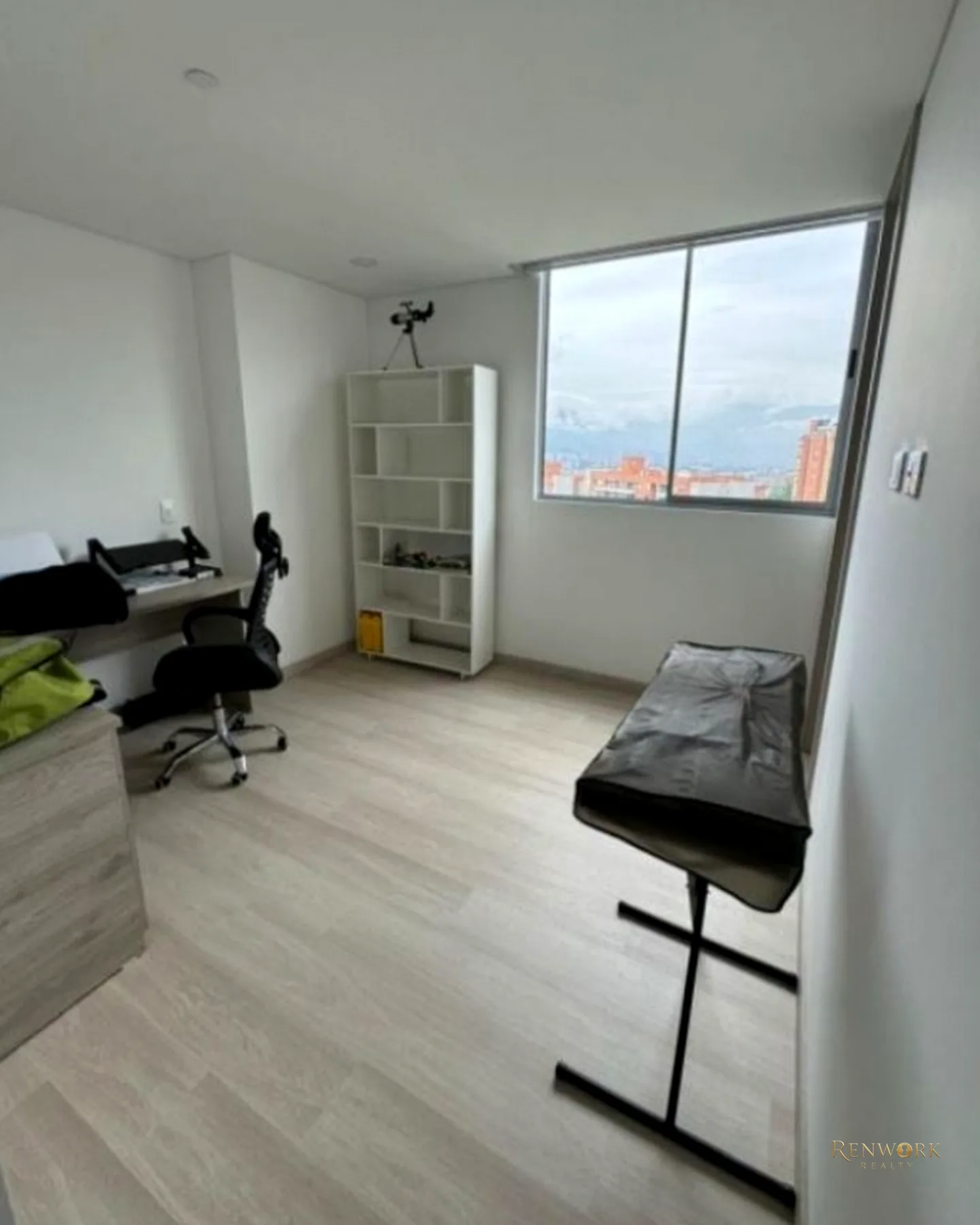 APARTAMENTO PARA LA VENTA EN ENVIGADO LOMA DE LOS MESA · foto 7