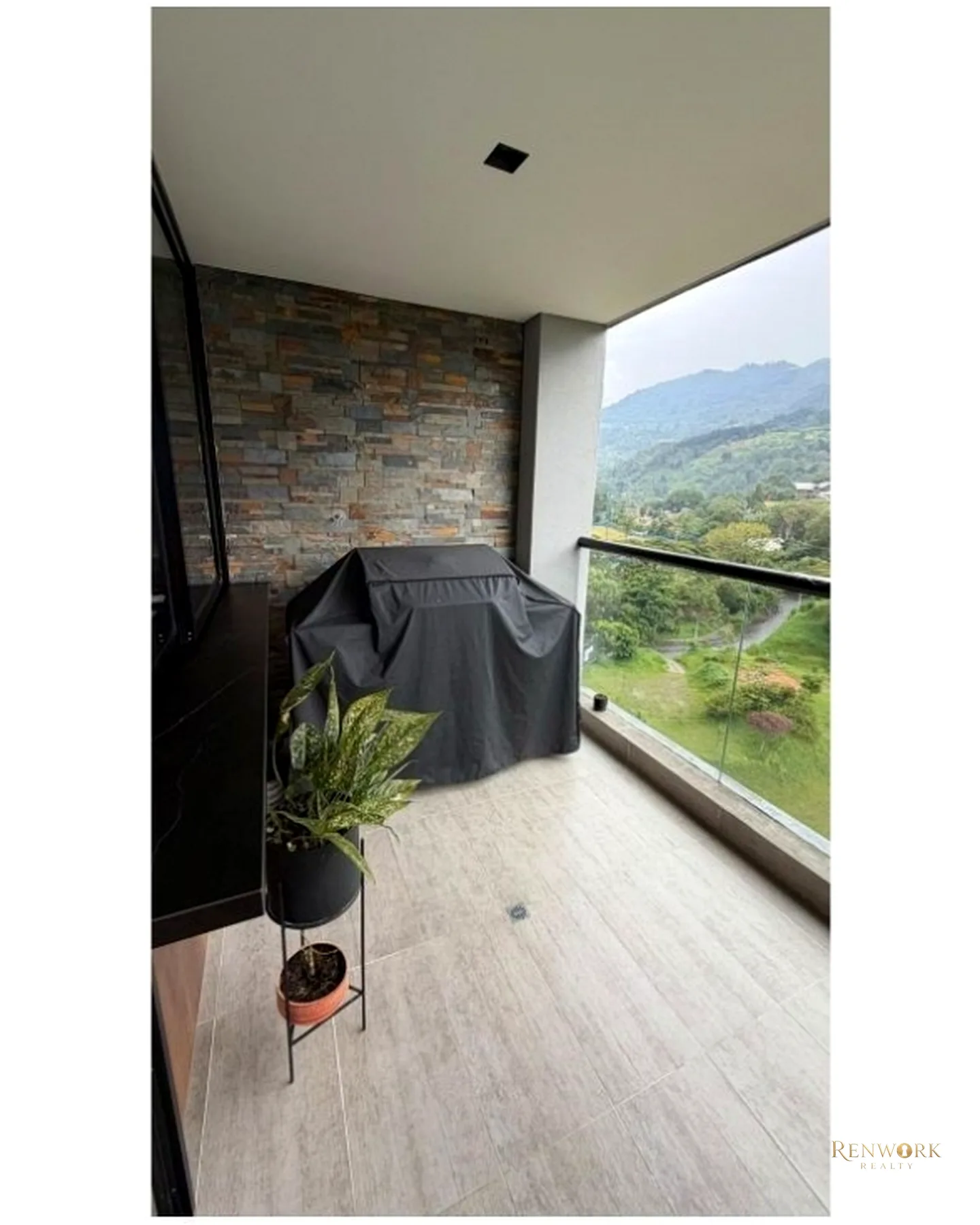 APARTAMENTO PARA LA VENTA EN ENVIGADO LOMA LAS BRUJAS · foto 4