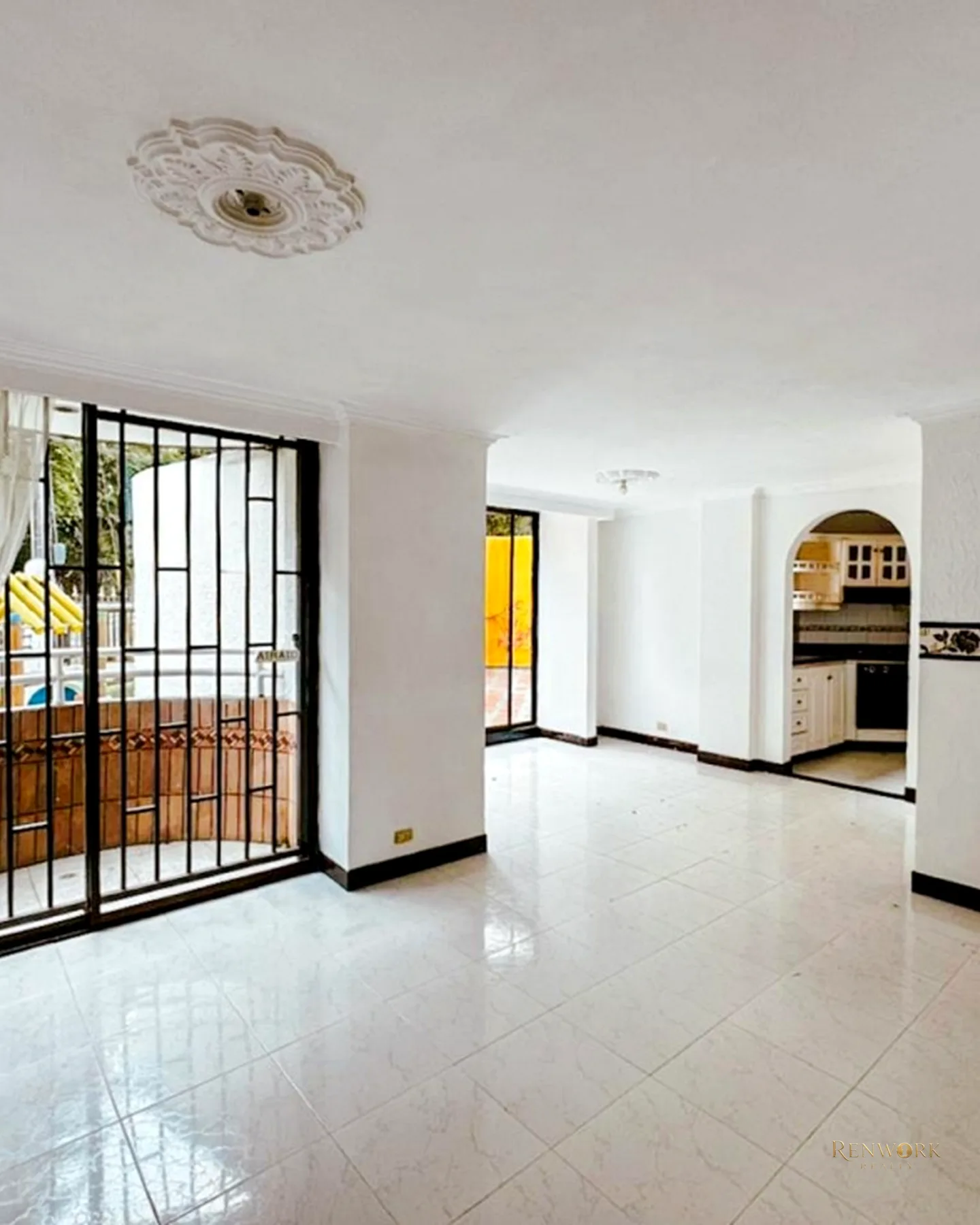 APARTAMENTO PARA LA VENTA EN LAS PALMAS Y CASTROPOL · foto 4